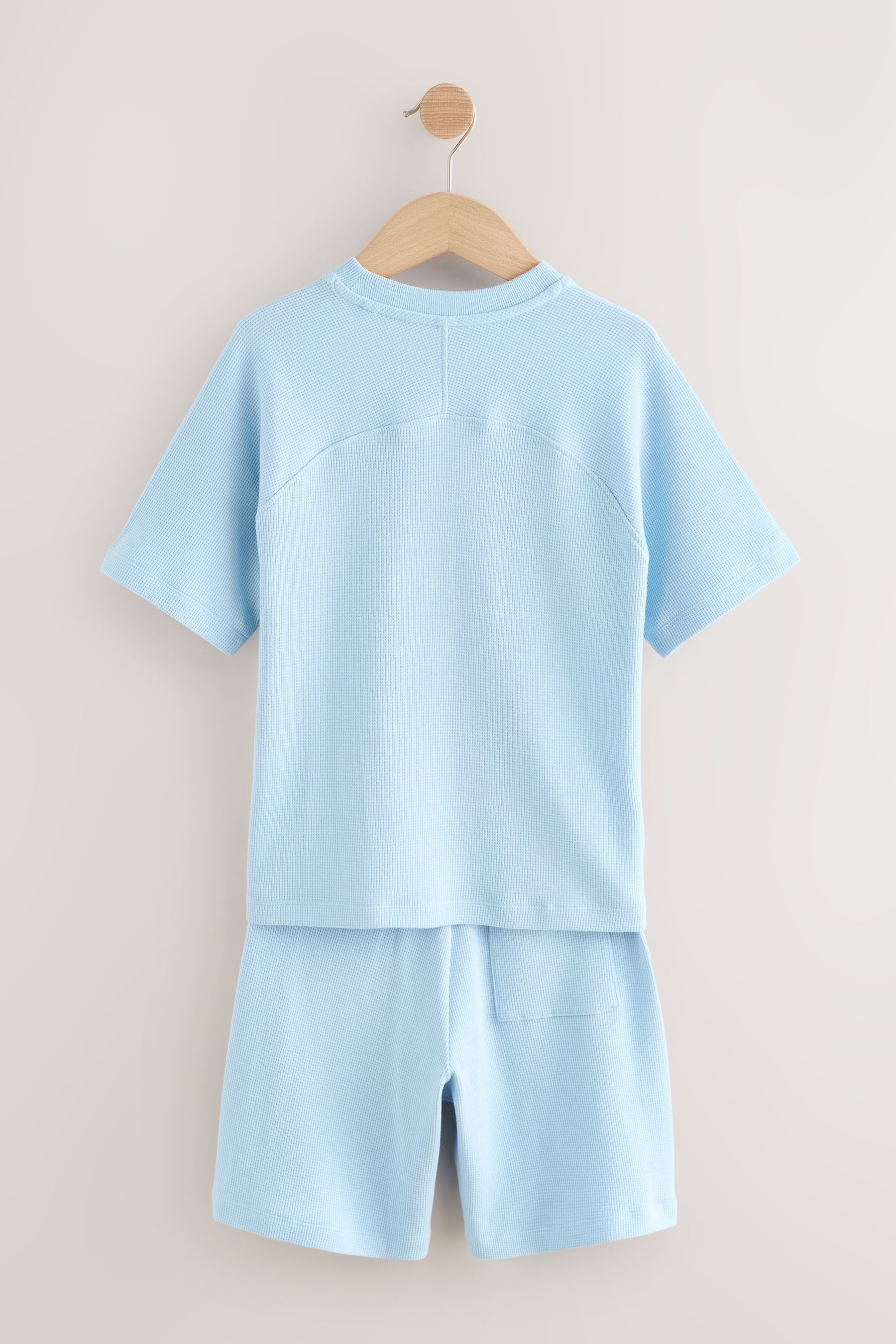 Next T-Shirt & Shorts Strukturiertes T-Shirt und Shorts, Set (2-tlg)