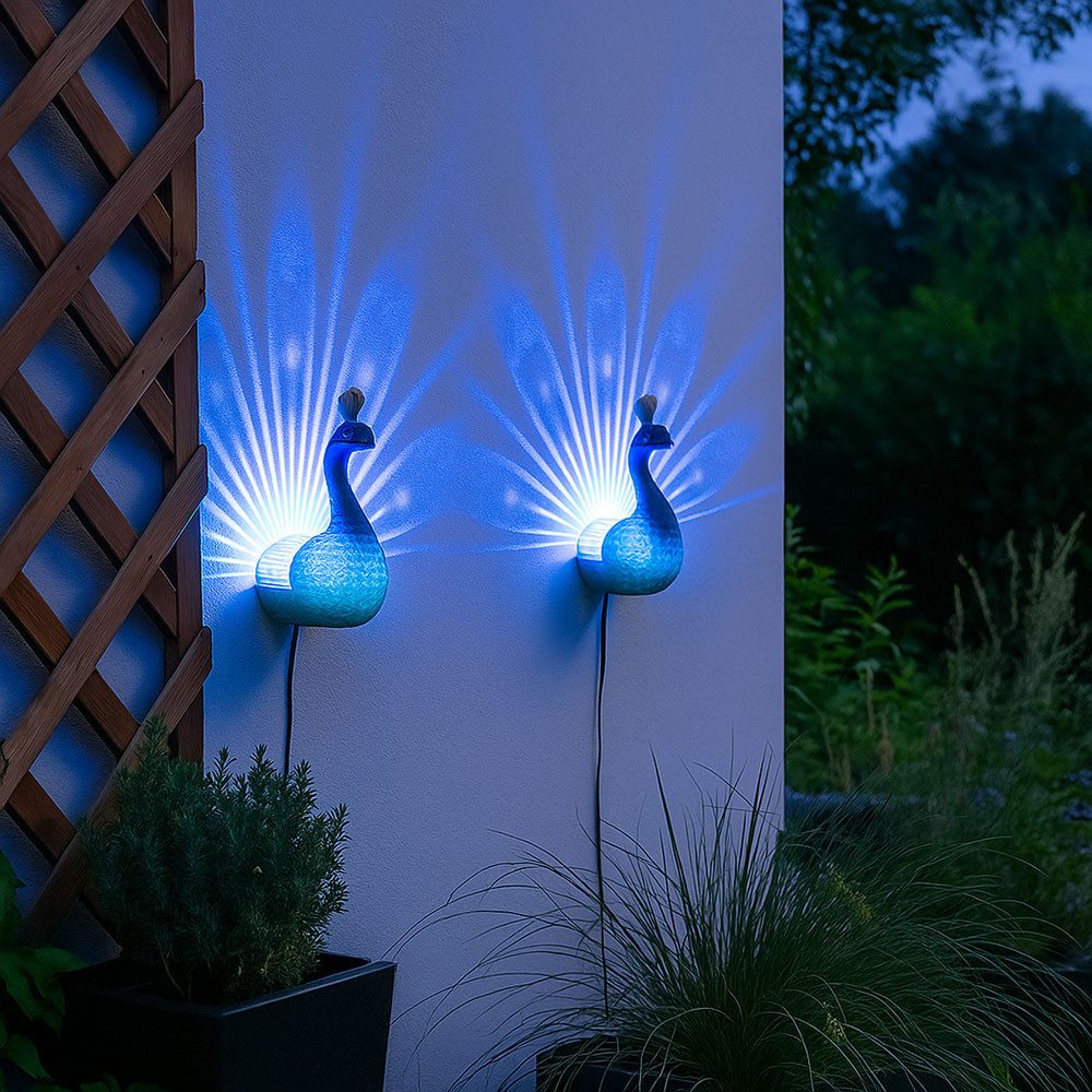 Haushalt International LED Solarleuchte, LED-Leuchtmittel fest verbaut, Solarleuchte Pfau Wandlampe LED Lichteffekt RGB Farbwechsel 2er Set
