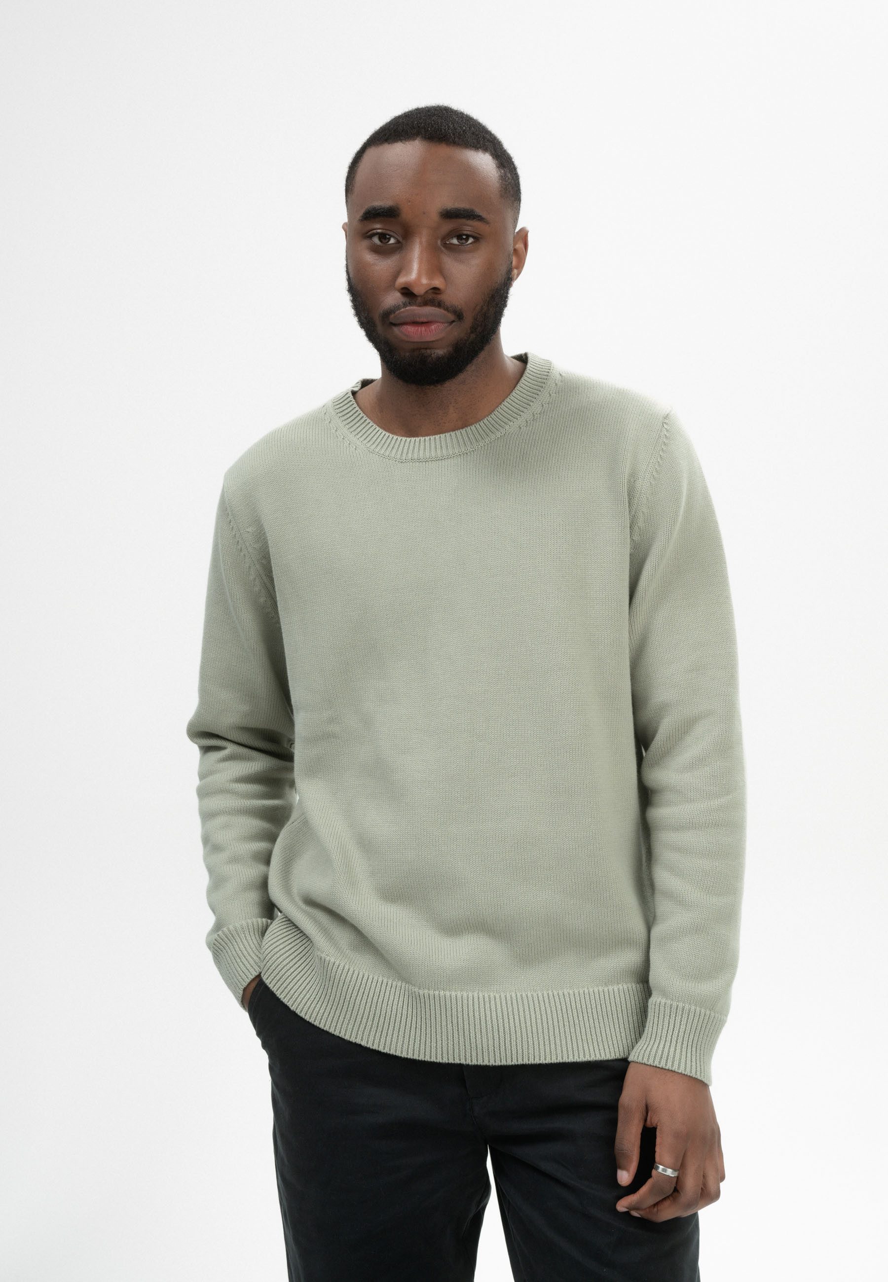 MELA Strickpullover Strickpullover Style CHARUN Gerippter Kragen, Saum und gerippte Bündchen