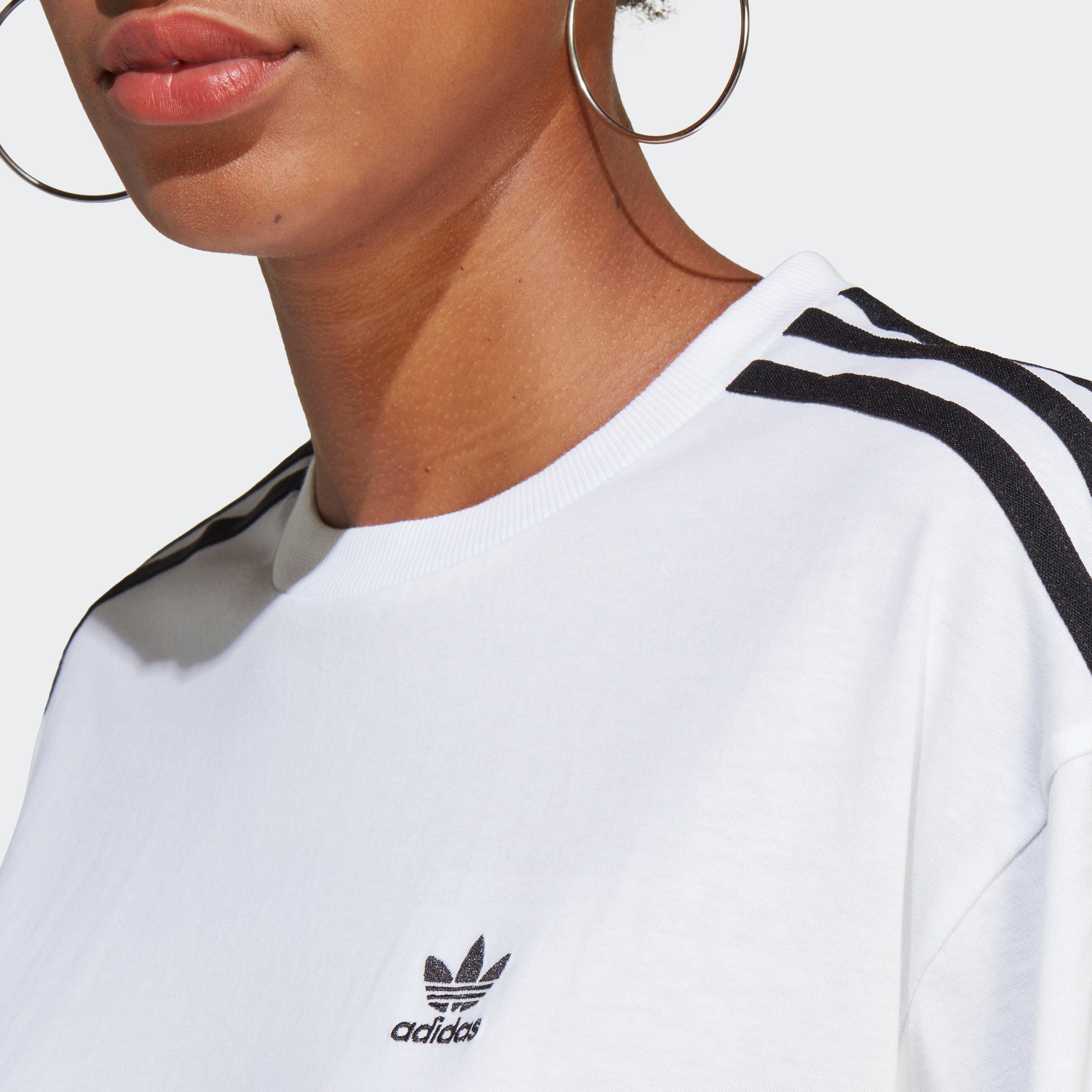 adidas ADICOLOR CLASSICS White Originals OVERSIZED T-Shirt