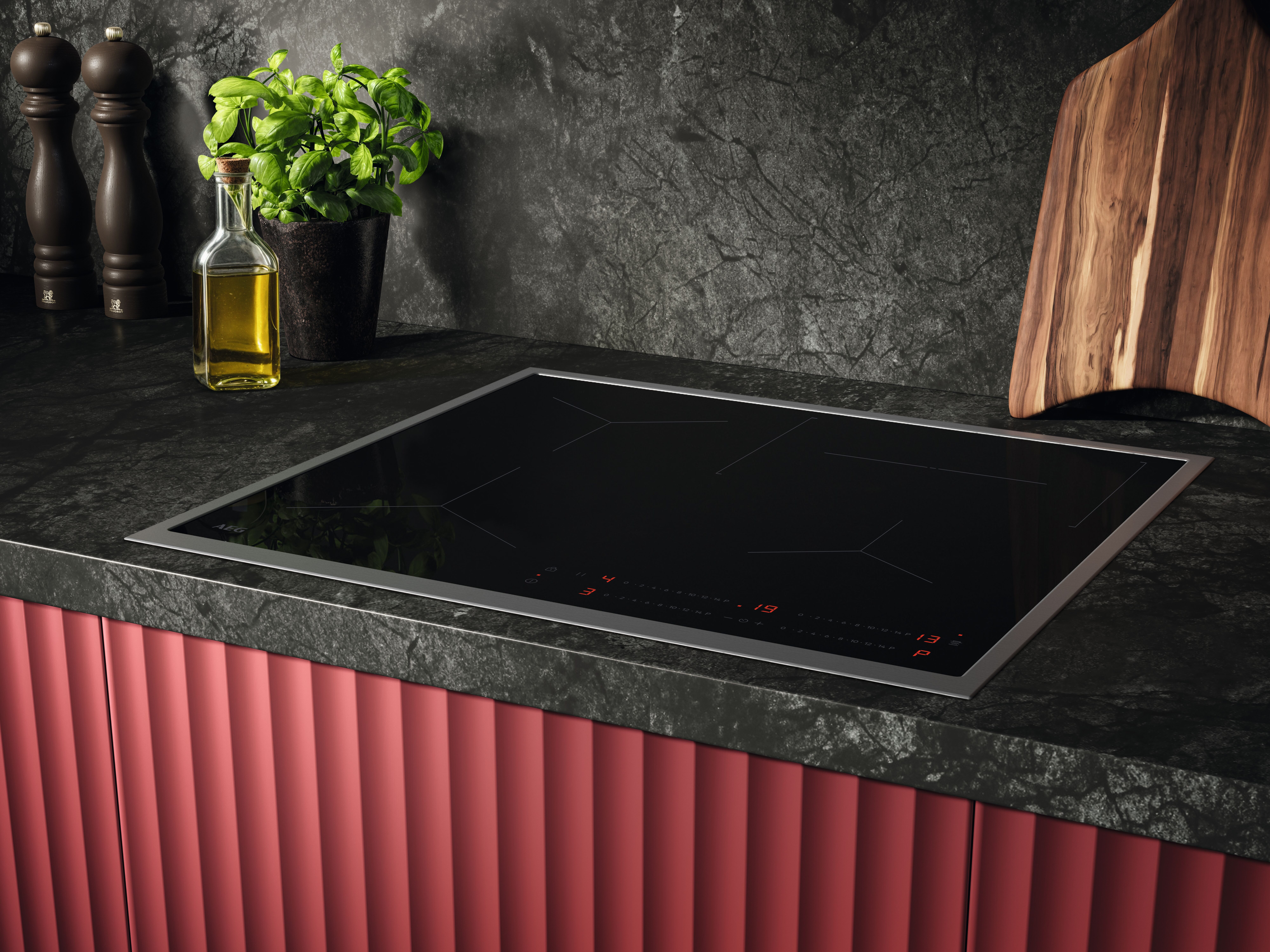 AEG Induktions-Kochfeld Serie 5000 TO64IA0AXB, mit Edelstahlrahmen, mit vier Kochzonen, mit PowerBoost-Funktion