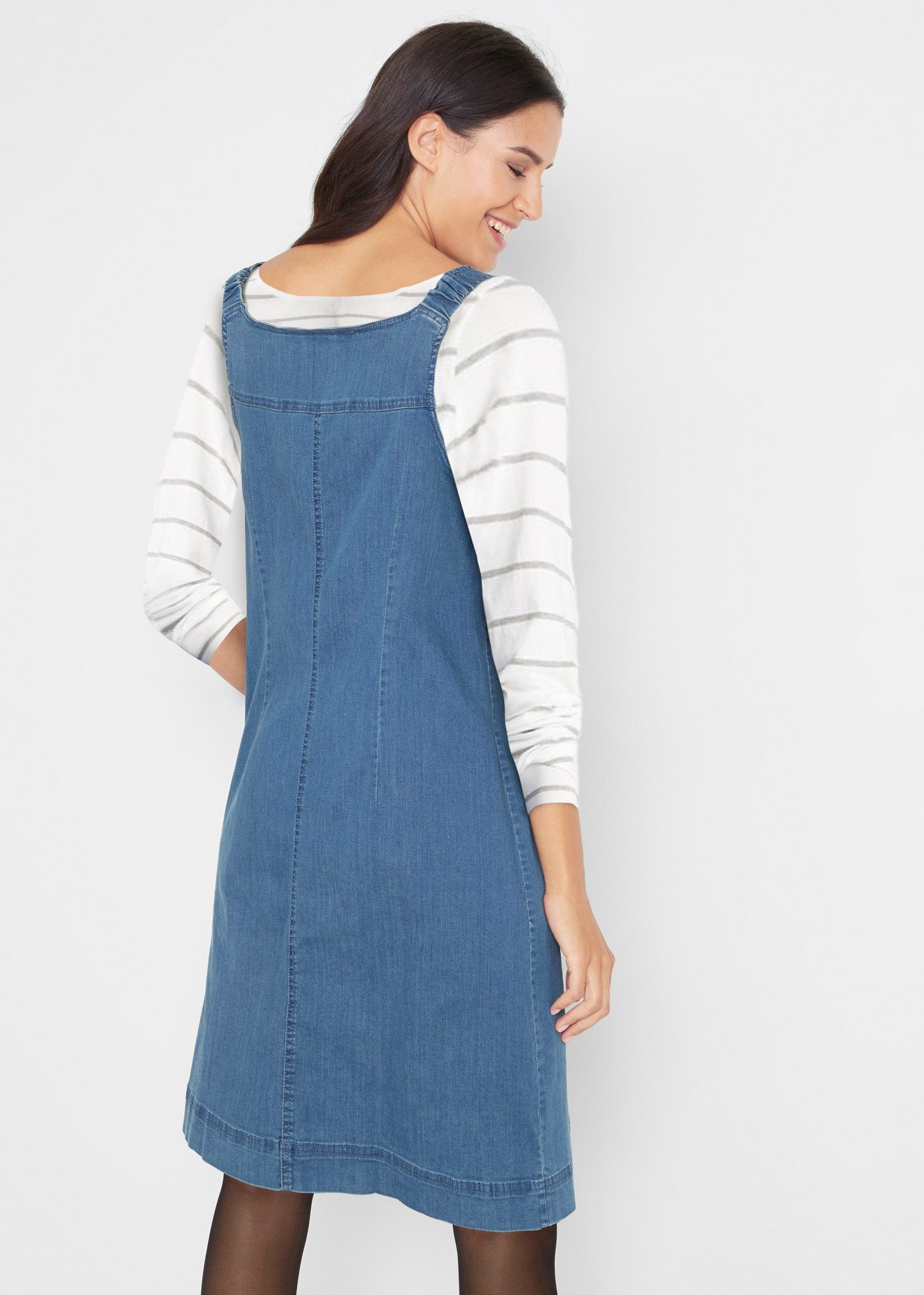 bonprix Jeanskleid Latzkleid mit verstellbaren Trägern, aufgesetzte Taschen