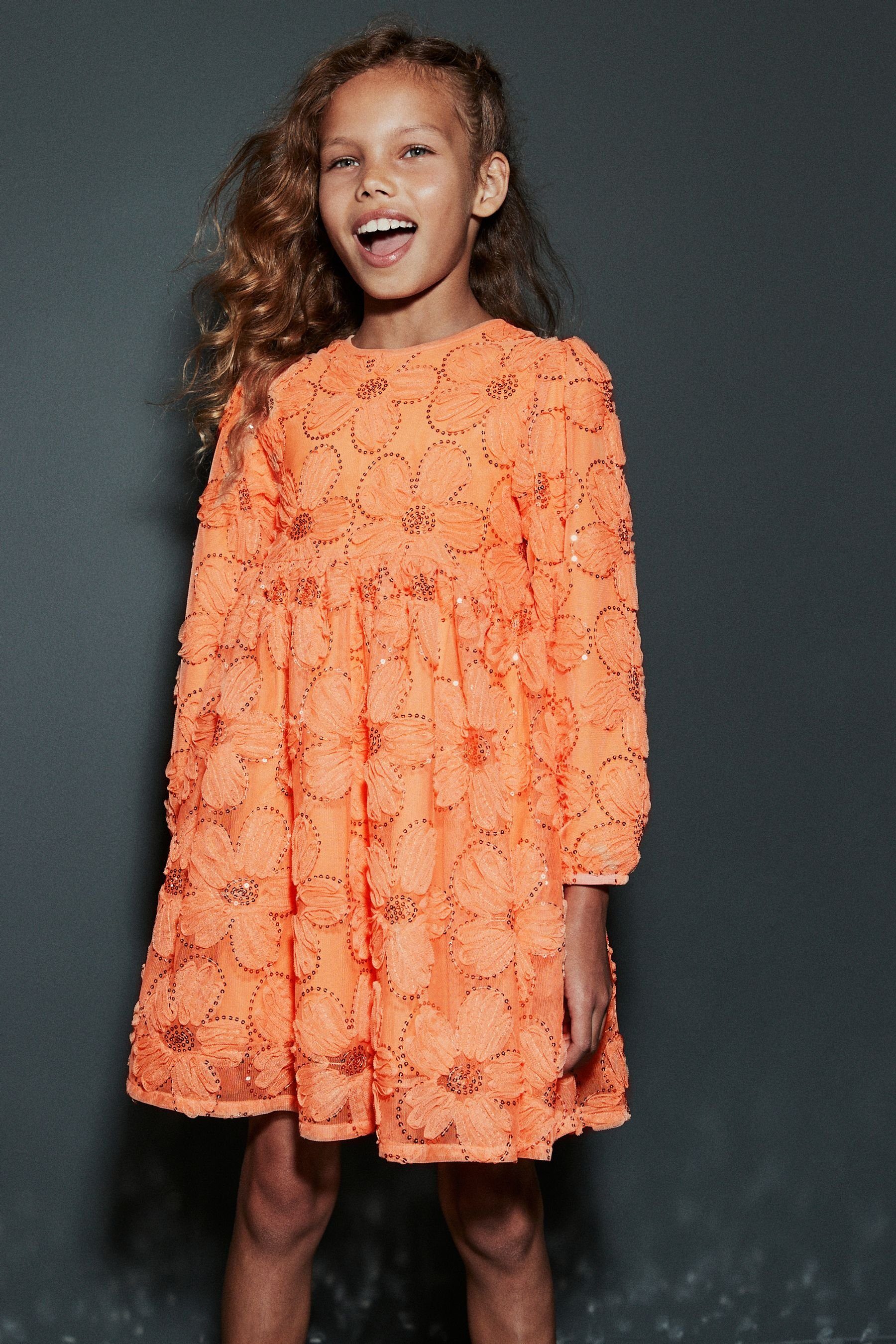 Netz Apricot Next mit Langärmeliges (1-tlg) aus Partykleid Orange Pailletten Partykleid