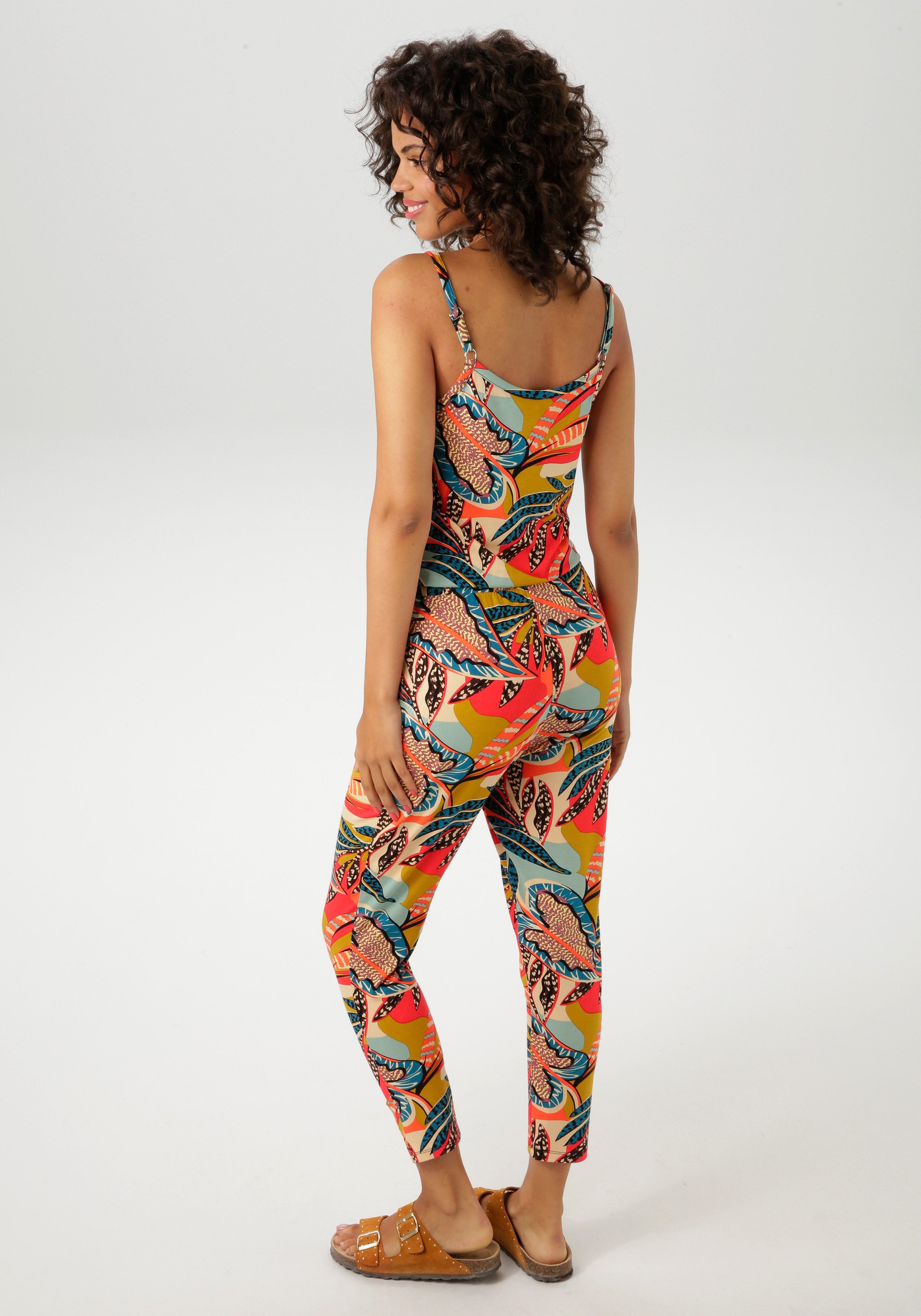 Aniston CASUAL Overall mit farbenfrohen, extravaganten günstig online kaufen