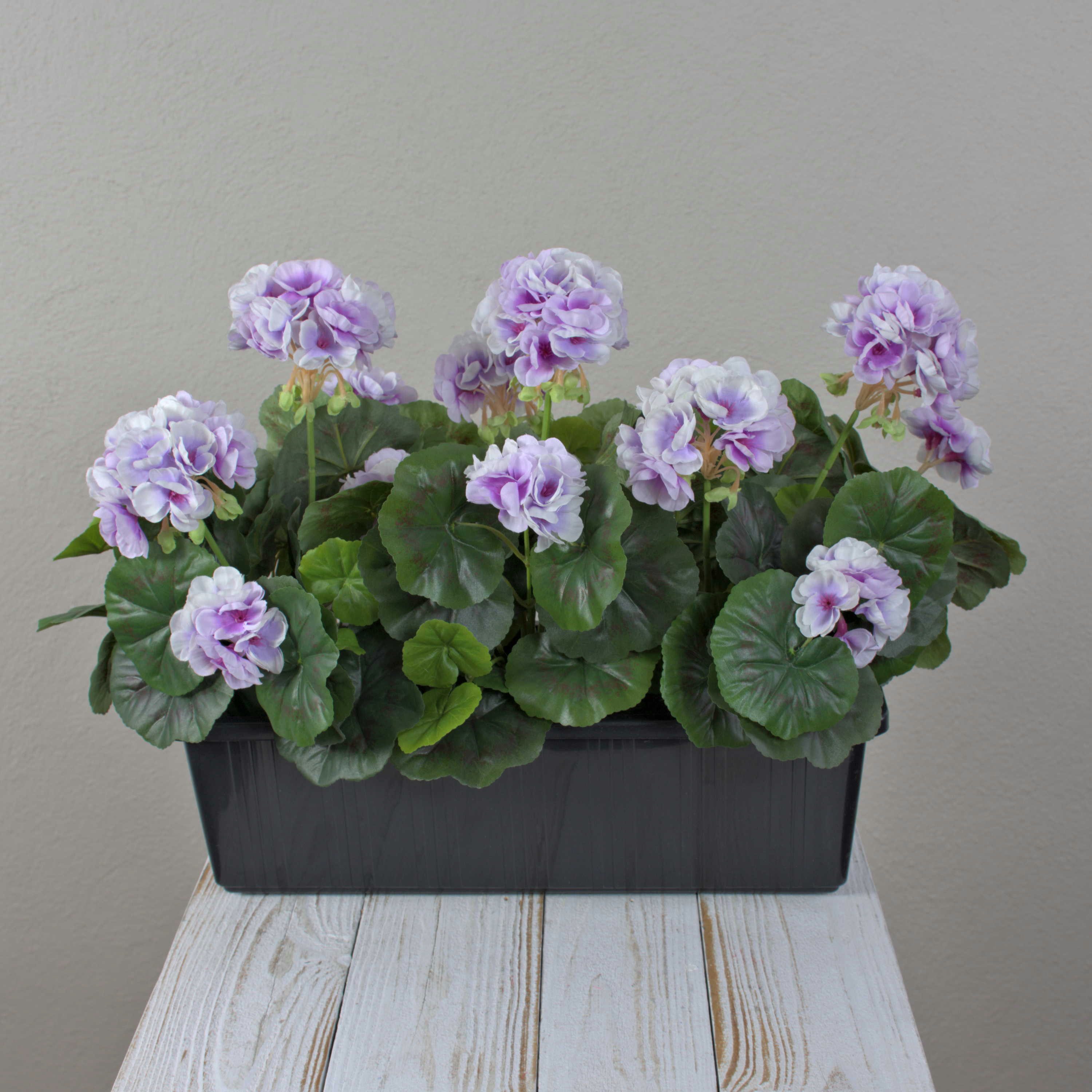 Kunstblume Deko Blume Geranien FLOREANA, lila-weiß, 3 Stück, 40x15x35cm Geranie, artplants, Höhe 35 cm