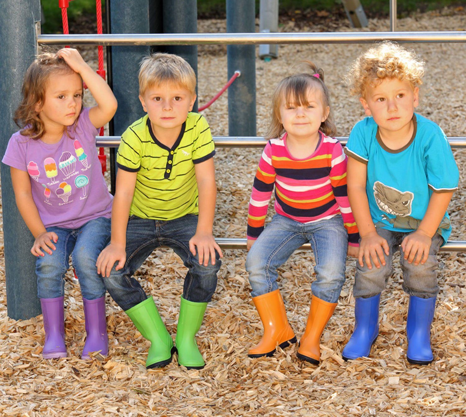 Beck Regenstiefel Basic Gummistiefel (für Mädchen und Jungen, in vielen Farben und Größen verfügbar) schmaler Schlupf-Stiefel, herausnehmbare Innensohle