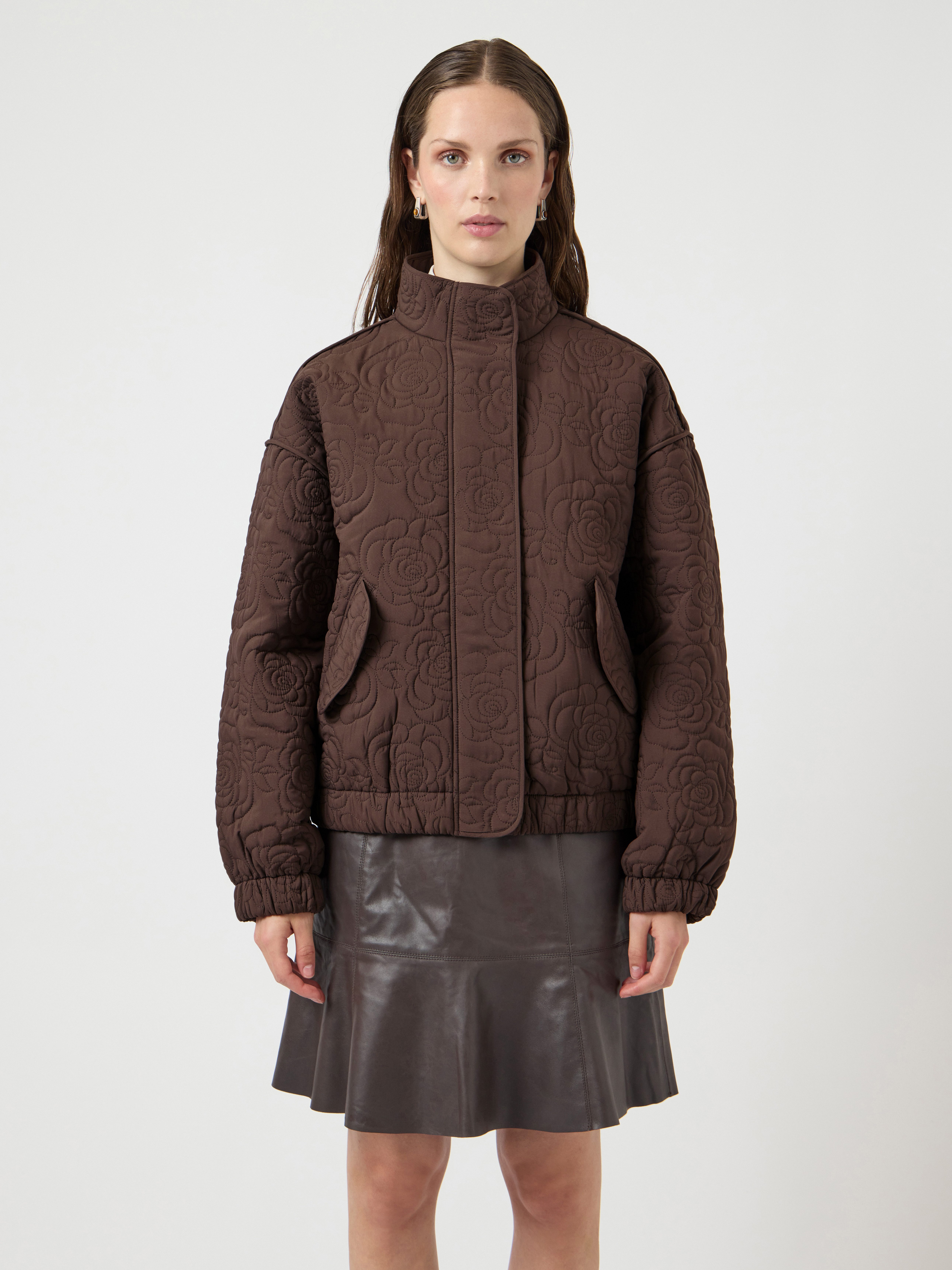 Y.A.S Blouson YASFIPURA LS QUILTED JACKET S. NOOS Kunstfaser, elastische Bündchen