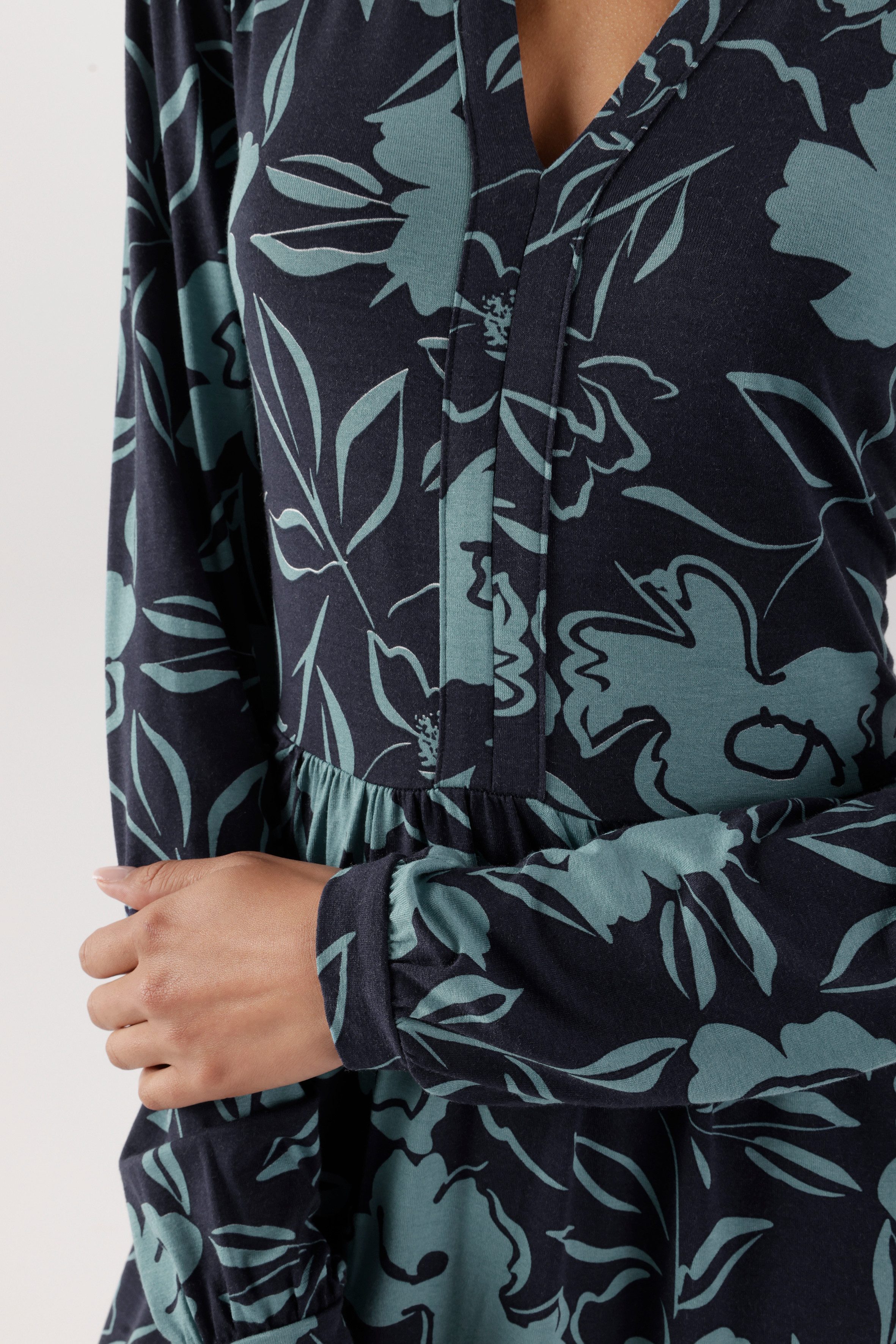 Aniston SELECTED Jerseykleid mit zwei Eingriffstaschen - NEUE KOLLEKTION – Bild 3 von 5