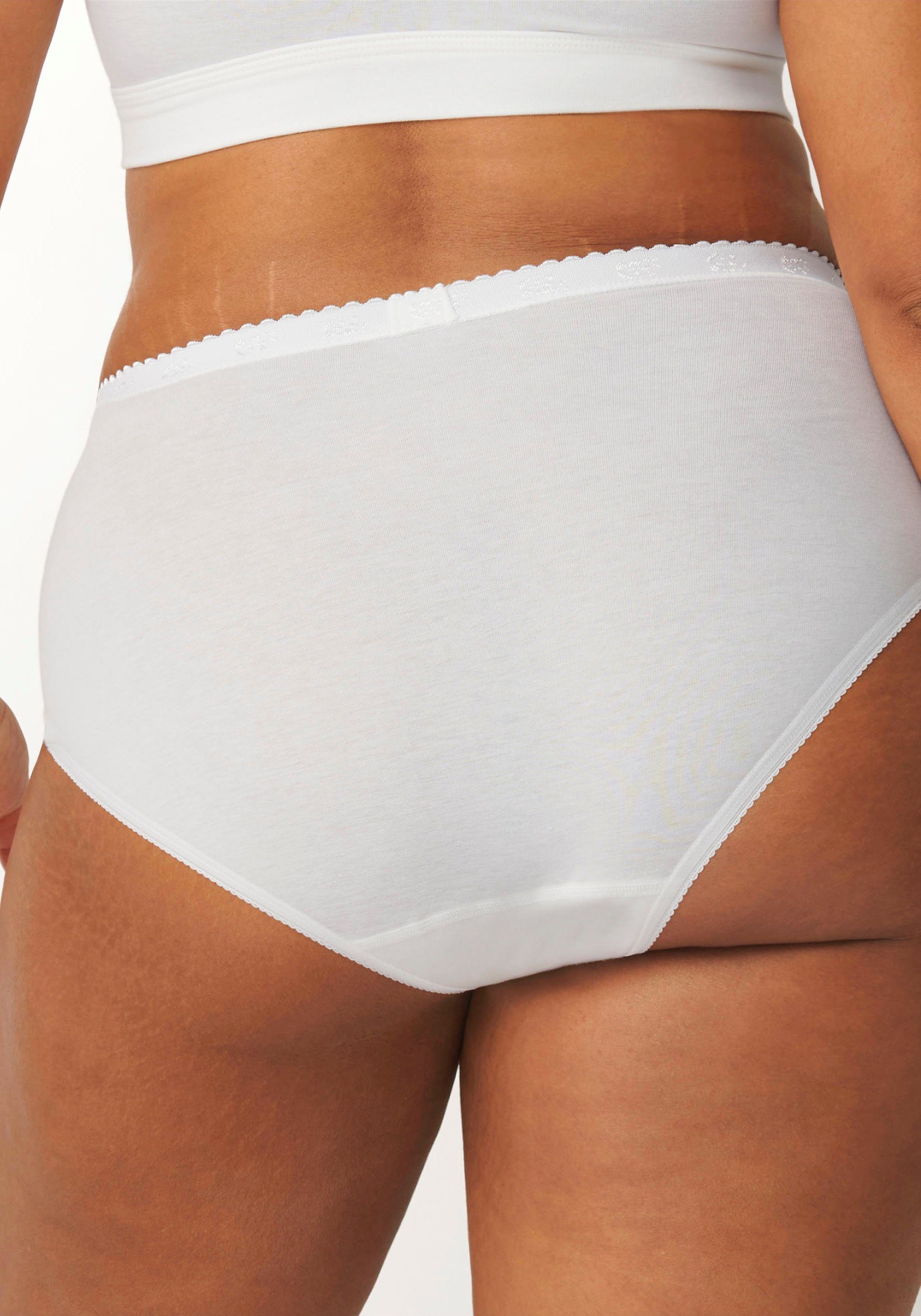 sloggi Midislip Chic (4er Pack) elastische Spitzeneinsätze, weiche Nähte, Baumwoll-Mix, feminin
