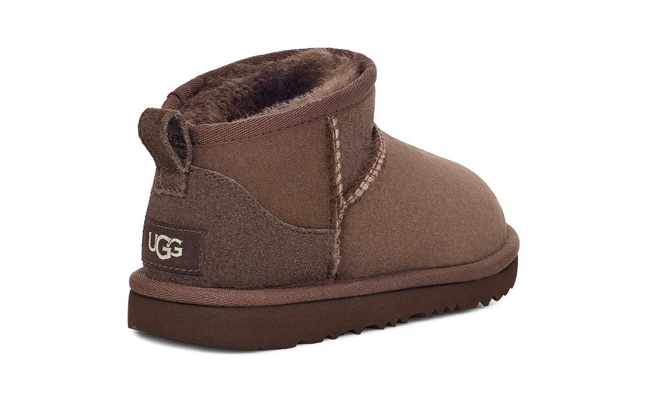 UGG Classic Ultra Mini Winterboots, Schlupfstiefel, Winterstiefel, Boots mit Lammfellfutter