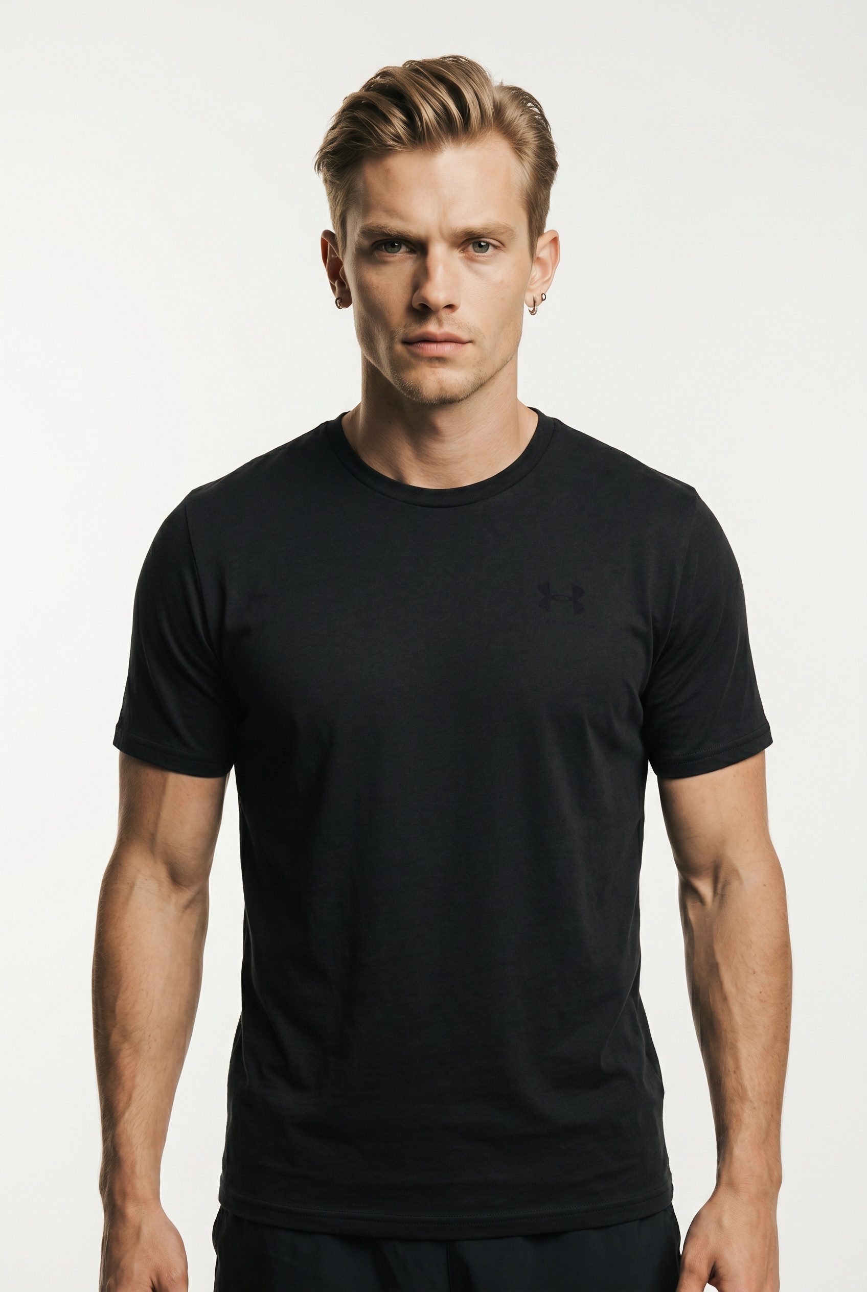 Under Armour® T-Shirt UA M SPORTSTYLE LC SS kurzärmliges Design, mit Rundhalsausschnitt, gerader Abschluss