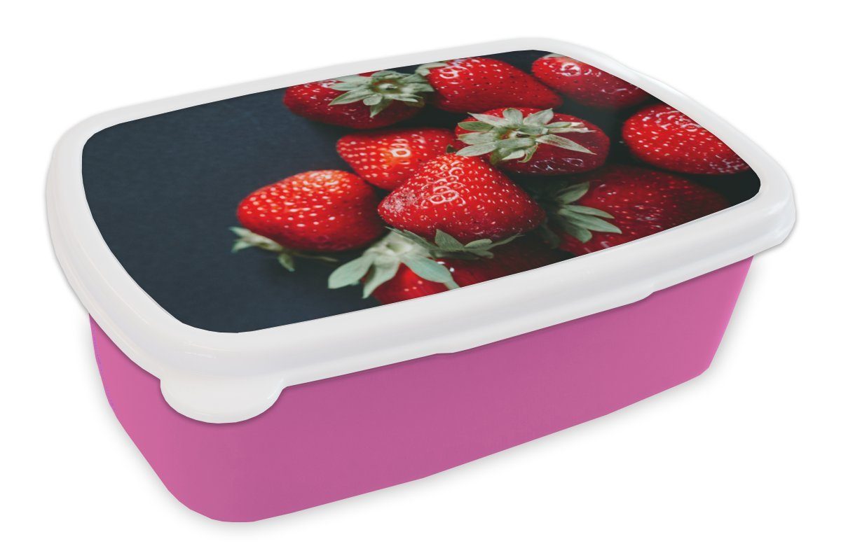 MuchoWow Lunchbox Obst Brotbox Erwachsene, Mädchen, Kinder, Snackbox, Kunststoff, (2-tlg), - Erdbeere - für rosa Brotdose Schwarz, Kunststoff