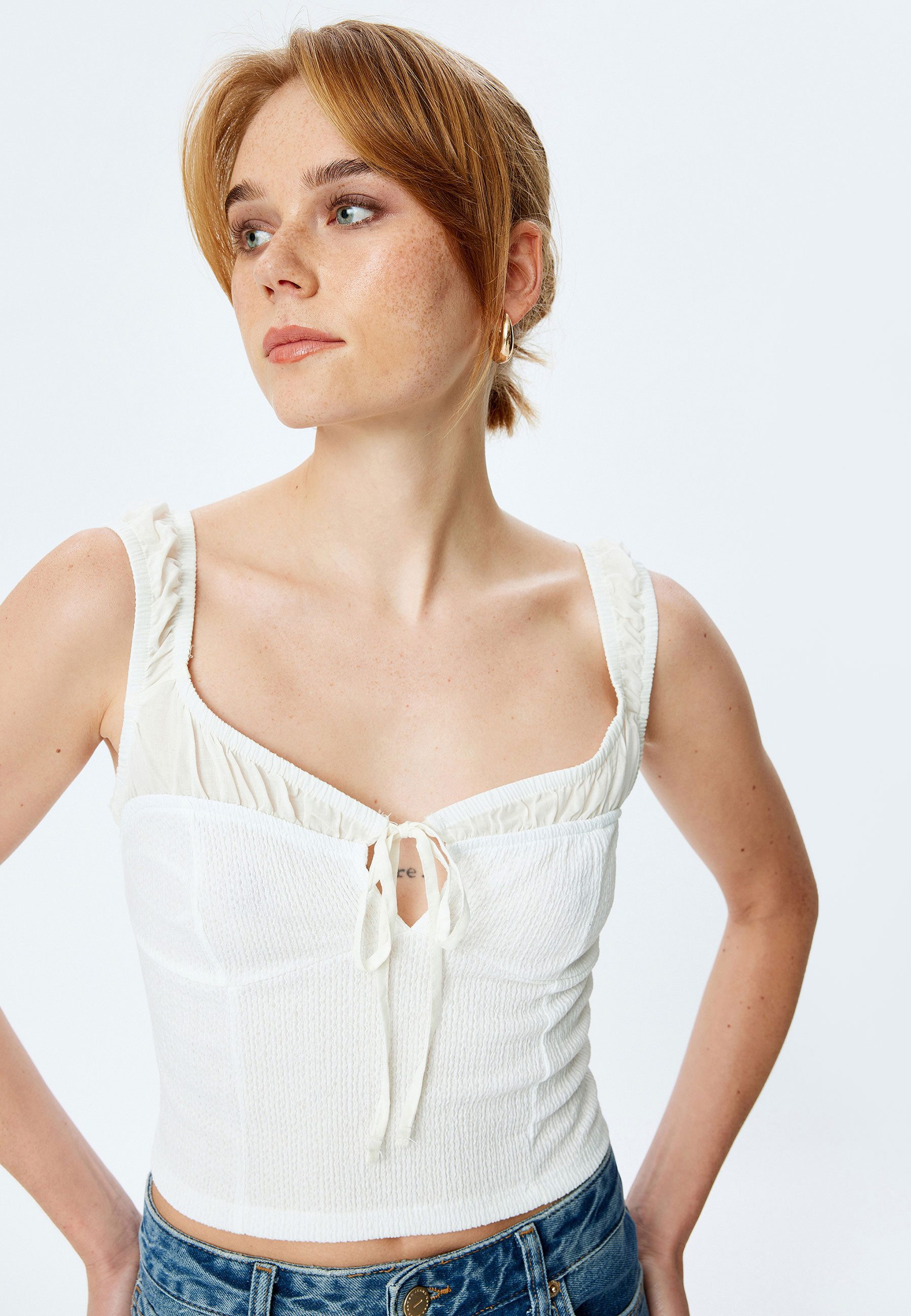 Koton Tanktop Kragen Zum Schnüren Ärmellos Tanktop