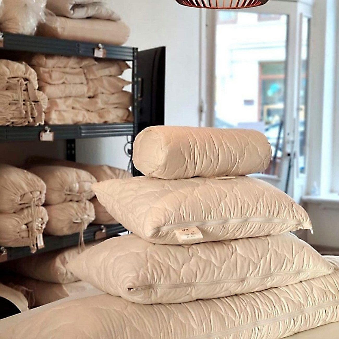 KOMA schlafgut Naturfaserkissen Kapok Bio Nackenrolle, Füllung: Kapok, Bezu günstig online kaufen