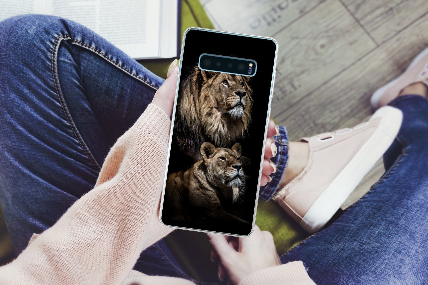 MuchoWow Handyhülle für Samsung Galaxy S10 Plus Löwe - Löwin - Porträt, Phone Case, Silikon, Schutzhülle Dünn