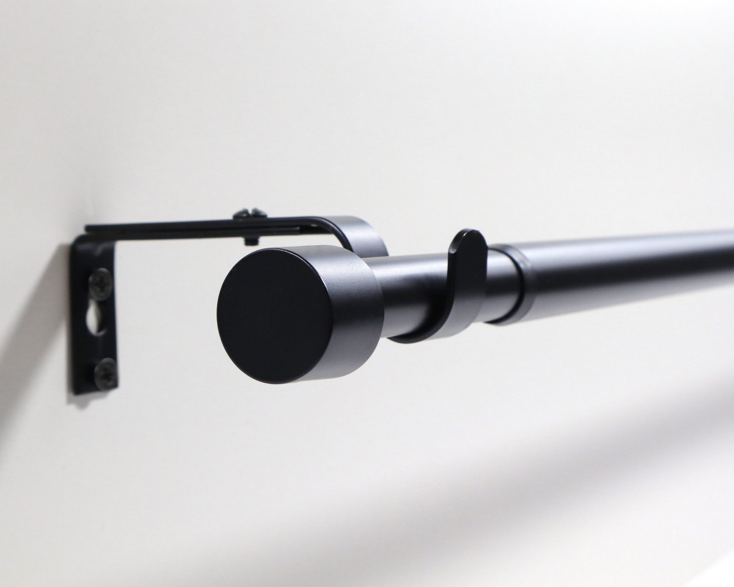 Gardinenstange 19mm 2-läufig Schwarz Metall 120cm Bis