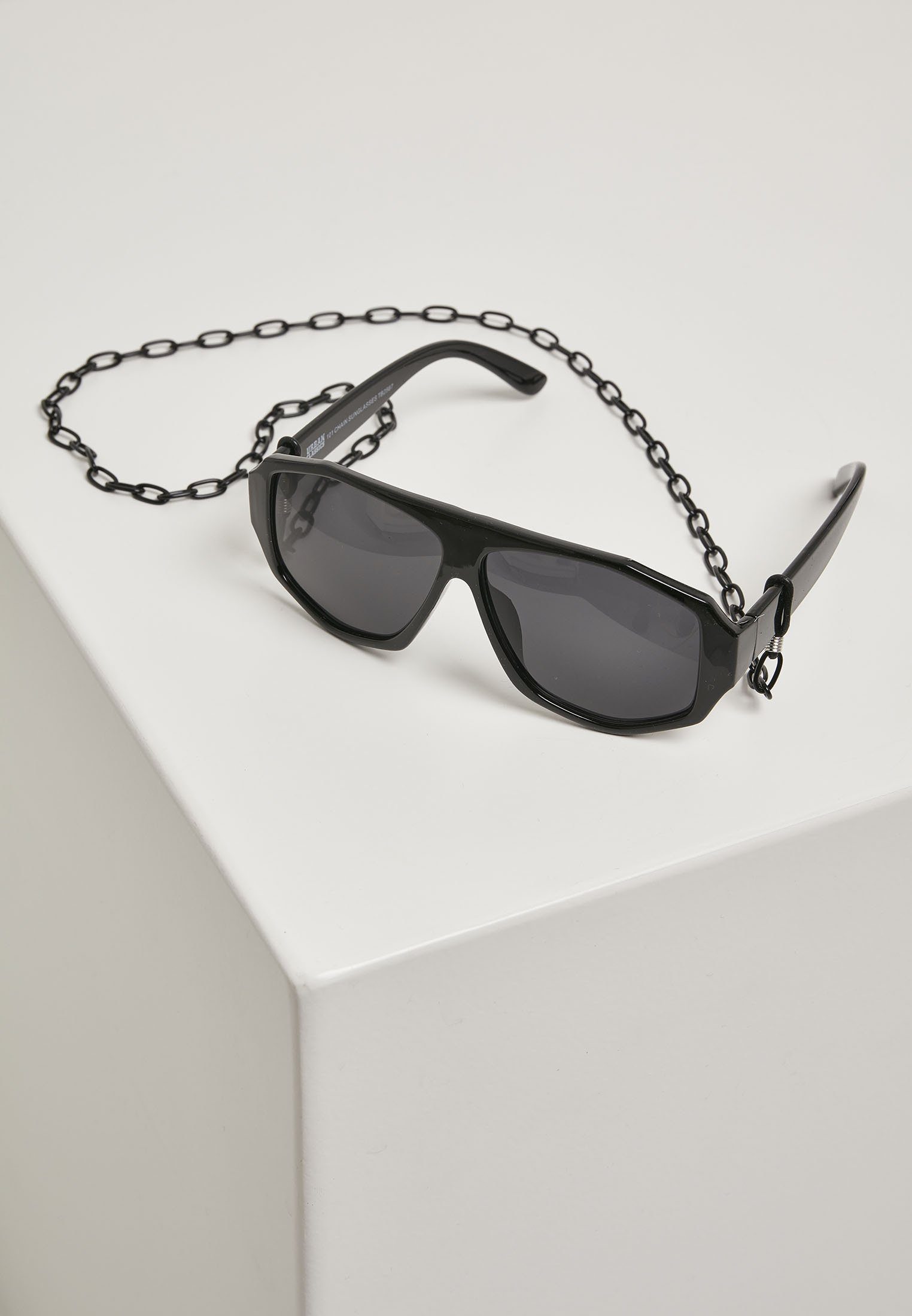 Zum Schnäppchenpreis URBAN CLASSICS Sonnenbrille Sunglasses Chain Chain TB2567 101 101 black/black Unisex