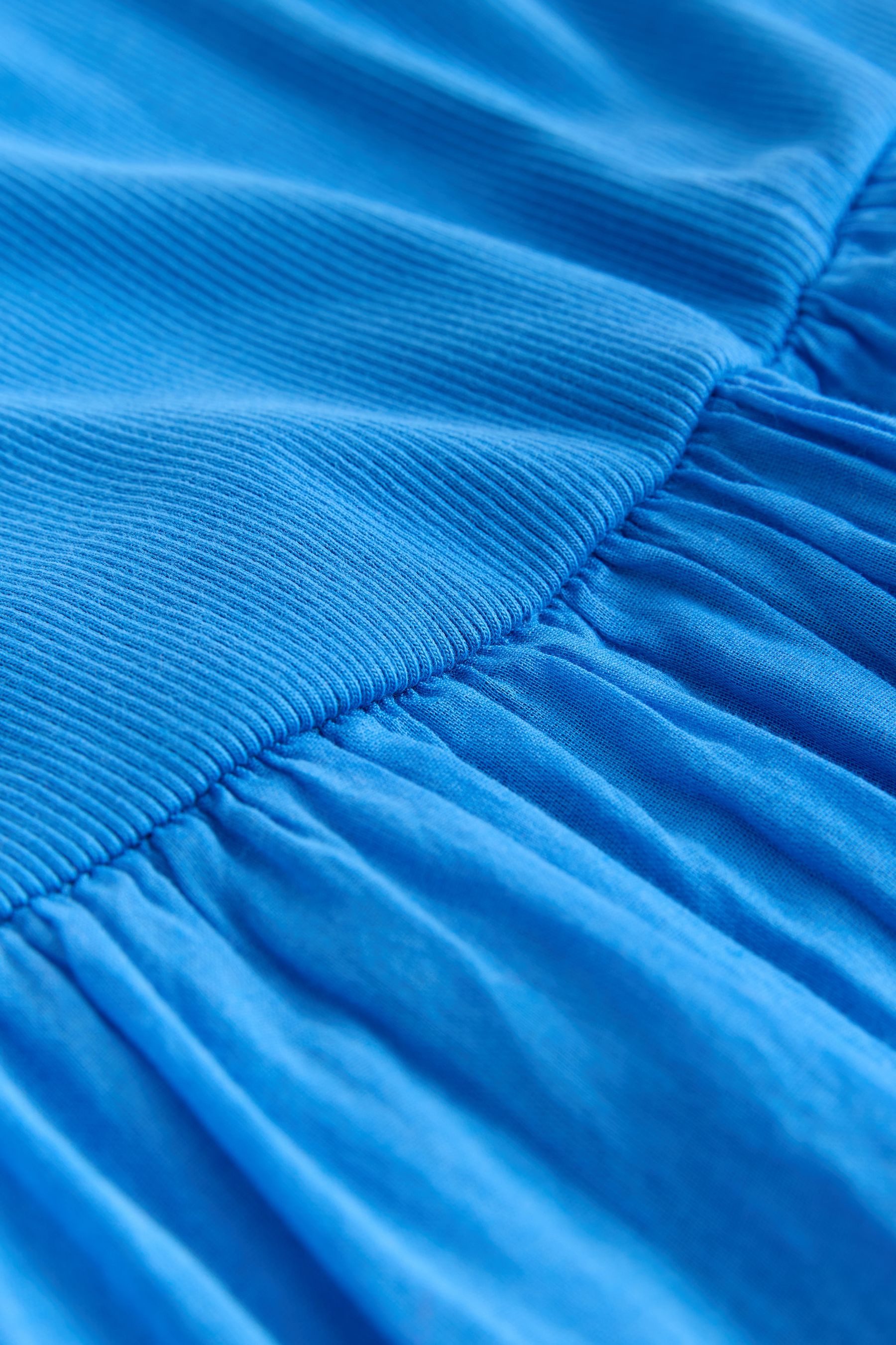 Next Sommerkleid Gestuftes Minikleid mit eckigem Ausschnitt (1-tlg)