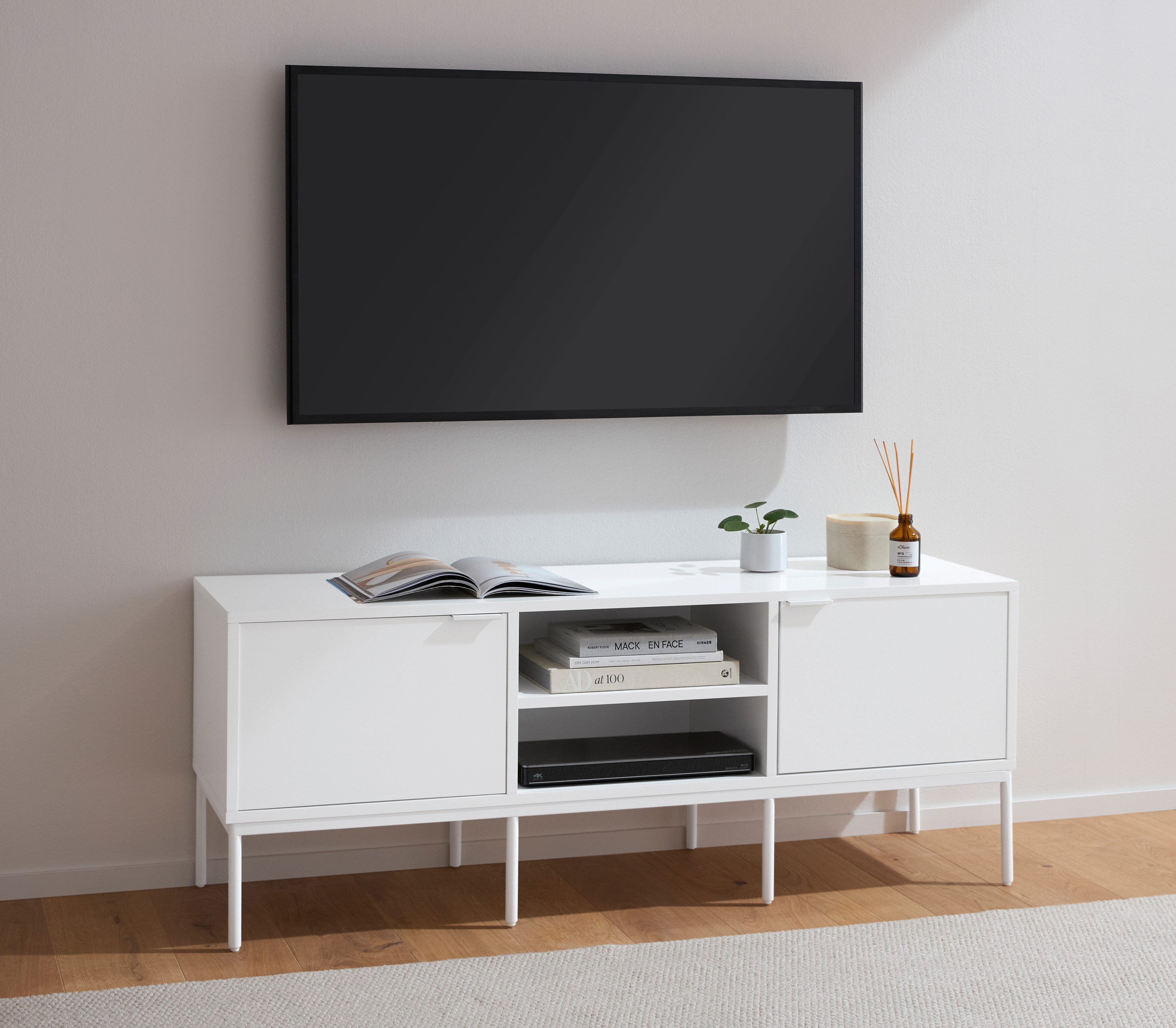 s.Oliver TV-Schrank Kallby (1-St) lackiertes MDF, Kabelmanagement, Soft-Close Funktion, Breite 140 cm