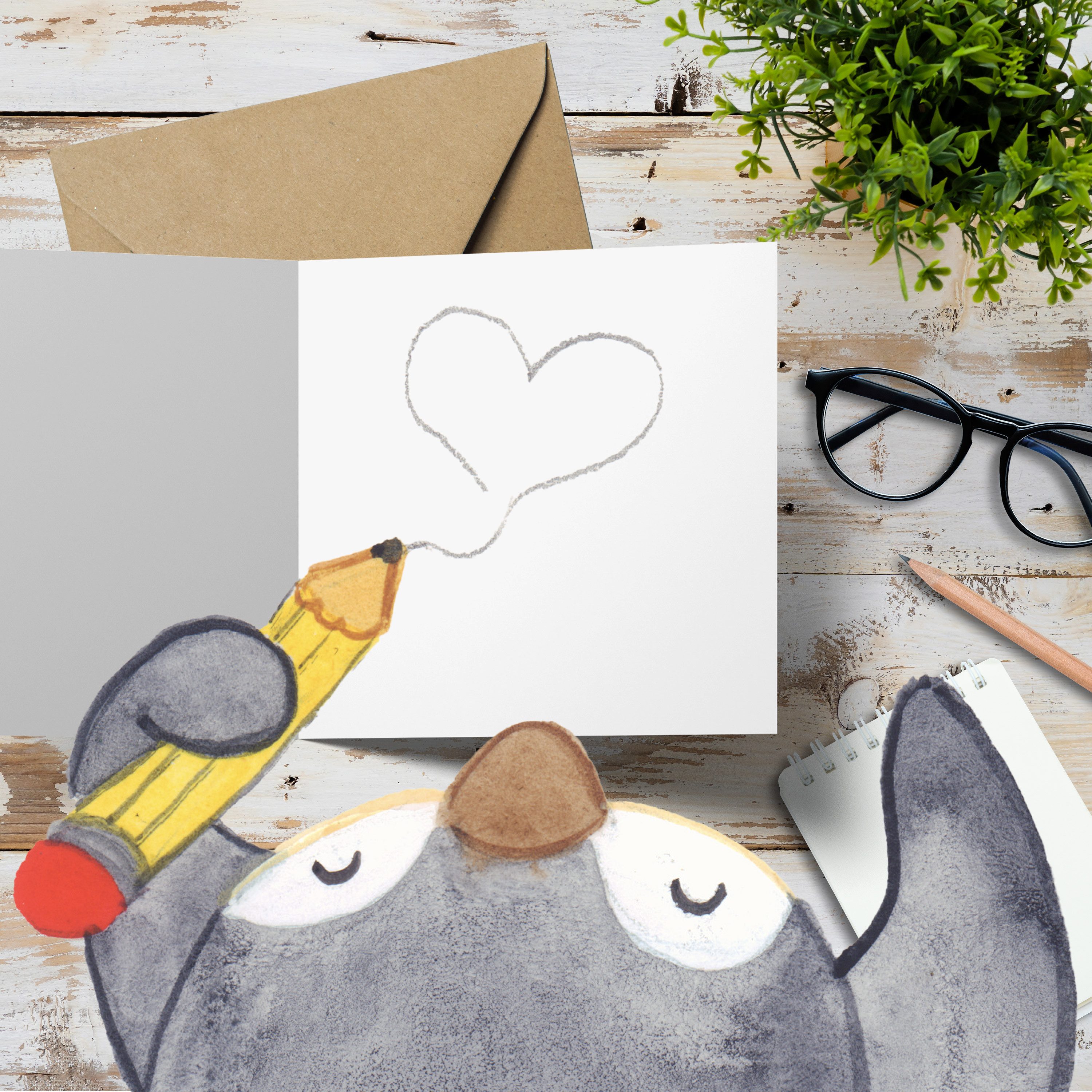 Thumbnail - Mr. & Mrs. Panda Grußkarte Sportlerin Herz - Grau Pastell - Geschenk, Geburtstagskarte, Arbeitsk, Handgefertigt