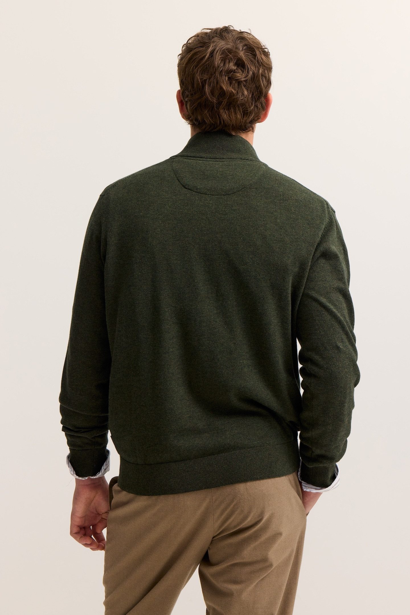 bugatti Strickjacke Regular Fit aus Baumwolle mit Stehkragen