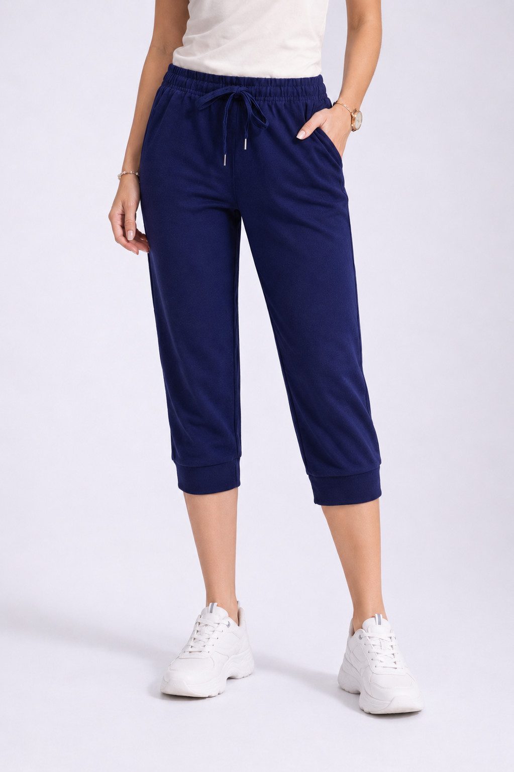 R-CAMP Caprihose Jogginghose Damen kurze Hose 3/4 kurze Sporthose (1-tlg., Freizeithosen für Frauen) Baumwolle, Atmungsaktiv, Elastisch