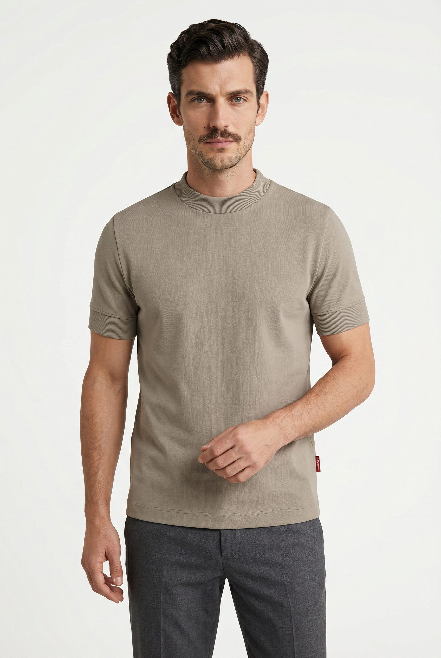 Joop Jeans Rundhalsshirt Cedric mit Bündchen am Ärmel