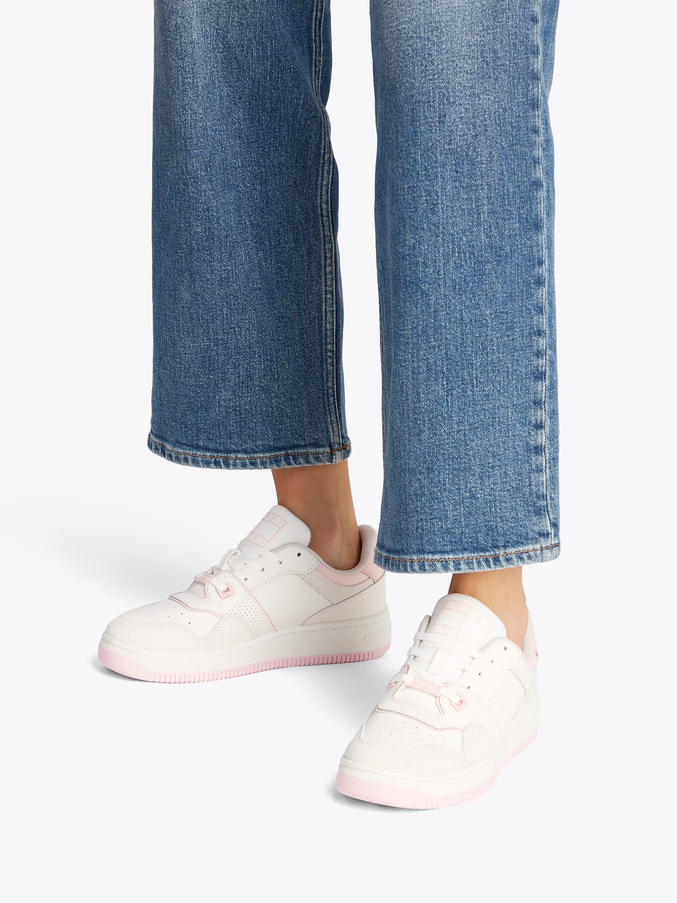 Tommy Jeans TJW RETRO BASKET WASHED SUEDE Plateausneaker, Freizeitschuh, Ha günstig online kaufen