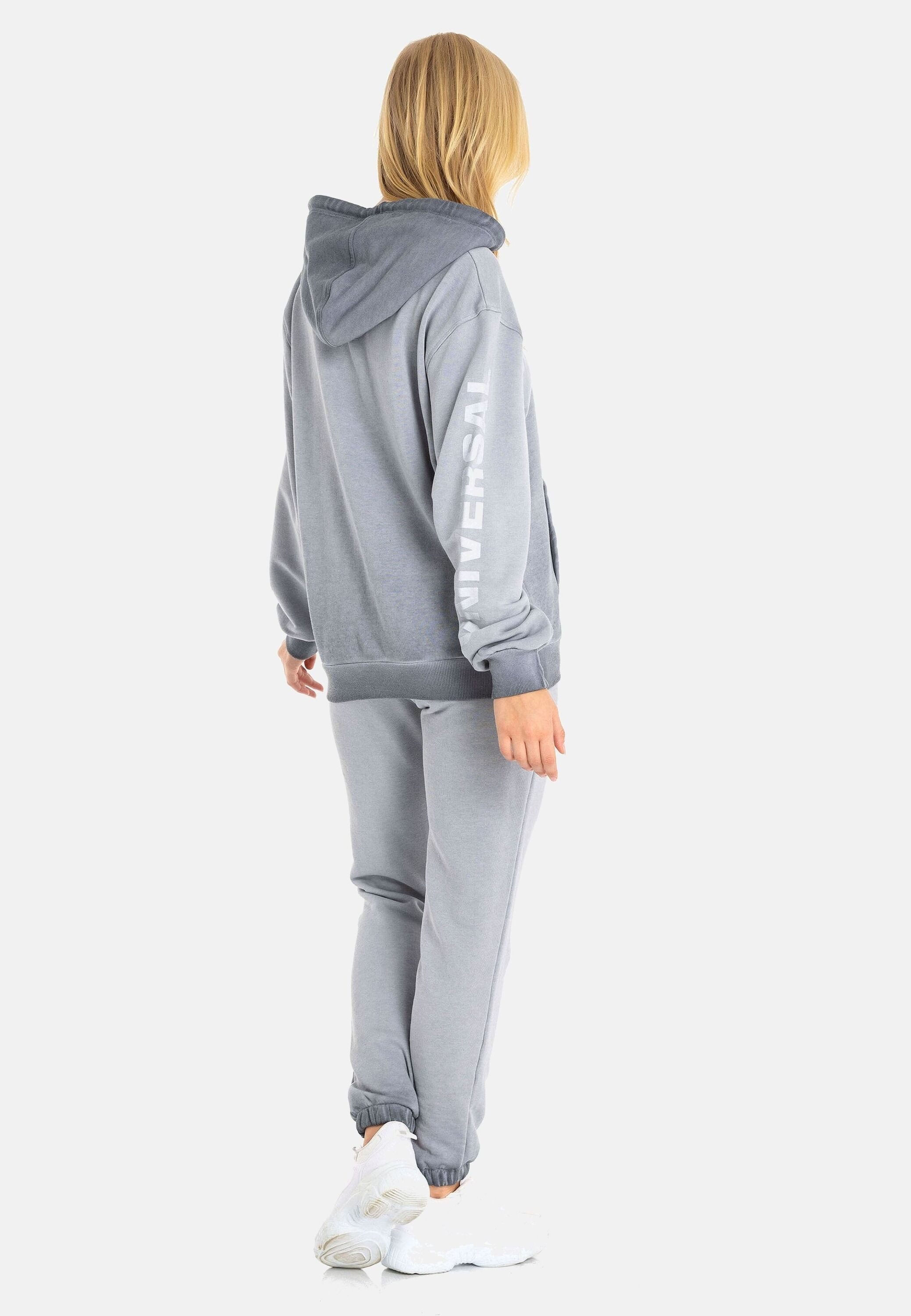 Cipo & Baxx Trainingsanzug Trainingsanzug (2-tlg), im modischen Design, WLR günstig online kaufen