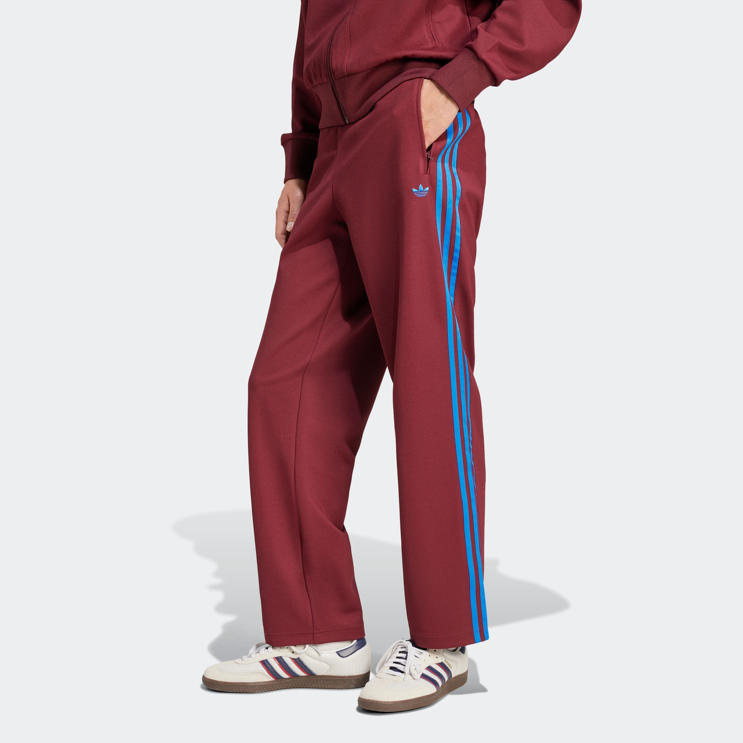 adidas Originals Trainingshose TRACKPANT (1-tlg) mit 3-Streifen an den Seit günstig online kaufen
