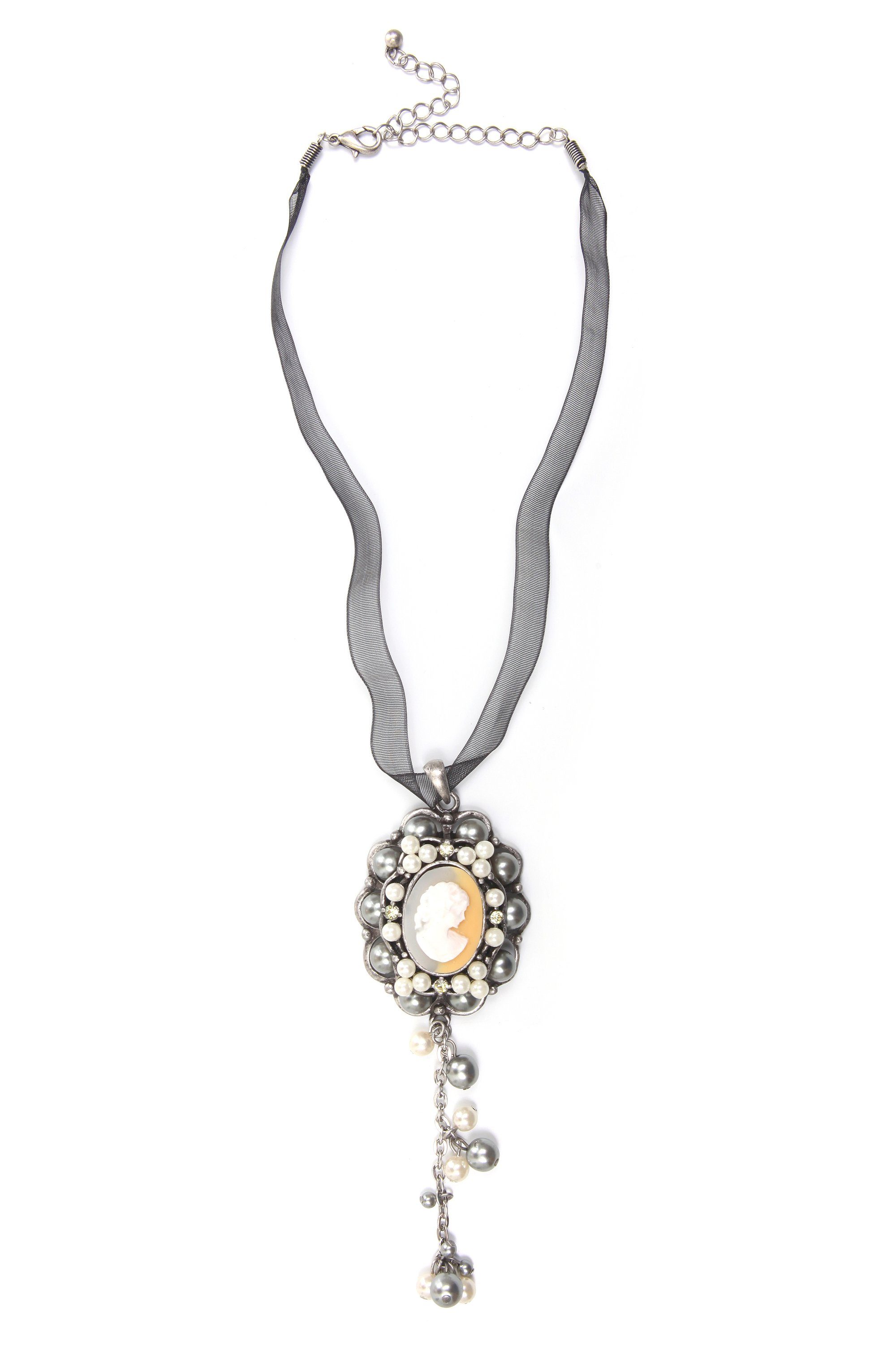 Kette mit Anhänger Romie