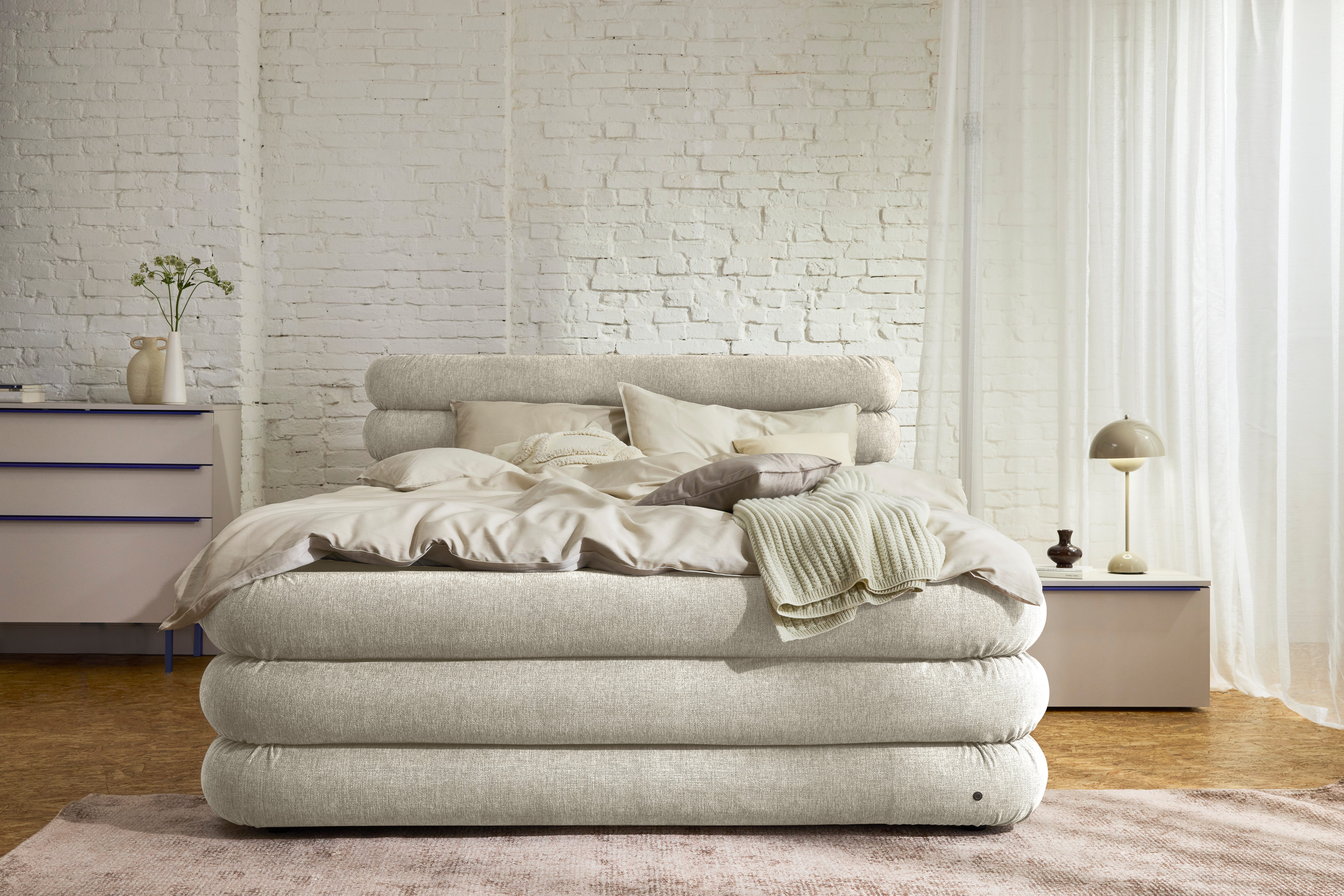 TOM TAILOR HOME Boxspringbett TUBE BOX BED – besonderes Boxspringbett mit umlaufender Röhrenoptik, optional mit seitlich zu öffnendem Stauraum