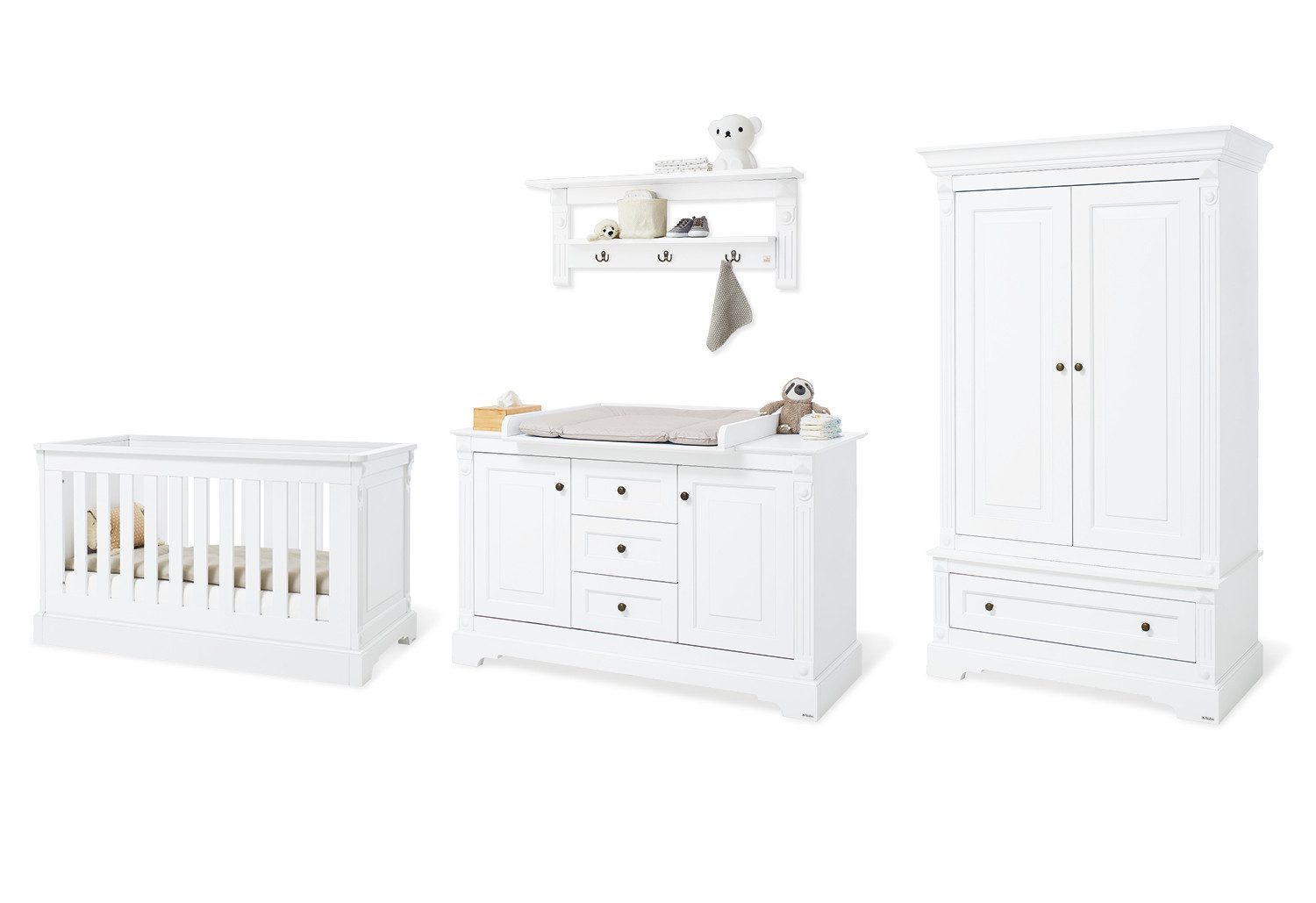 Pinolino® Babymöbel-Set Kinderzimmer-Set 'Emilia' extrabreit inkl. Wandregal, 4-tlg.