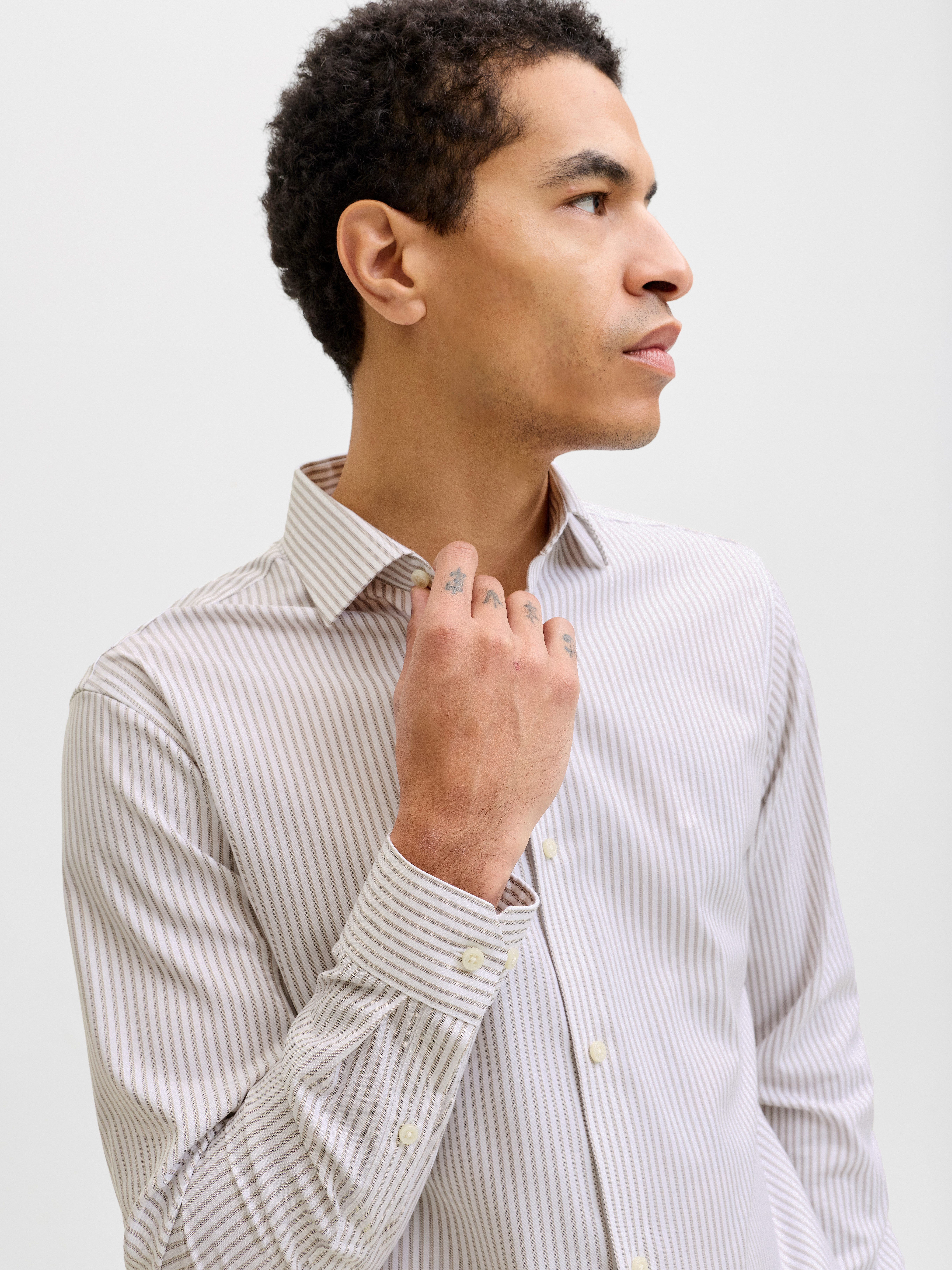 Jack & Jones Langarmhemd JPRBLAPARKER Slim Fit Hemd, atmungsaktiv, ideal für den Alltag Baumwolle, slim fit