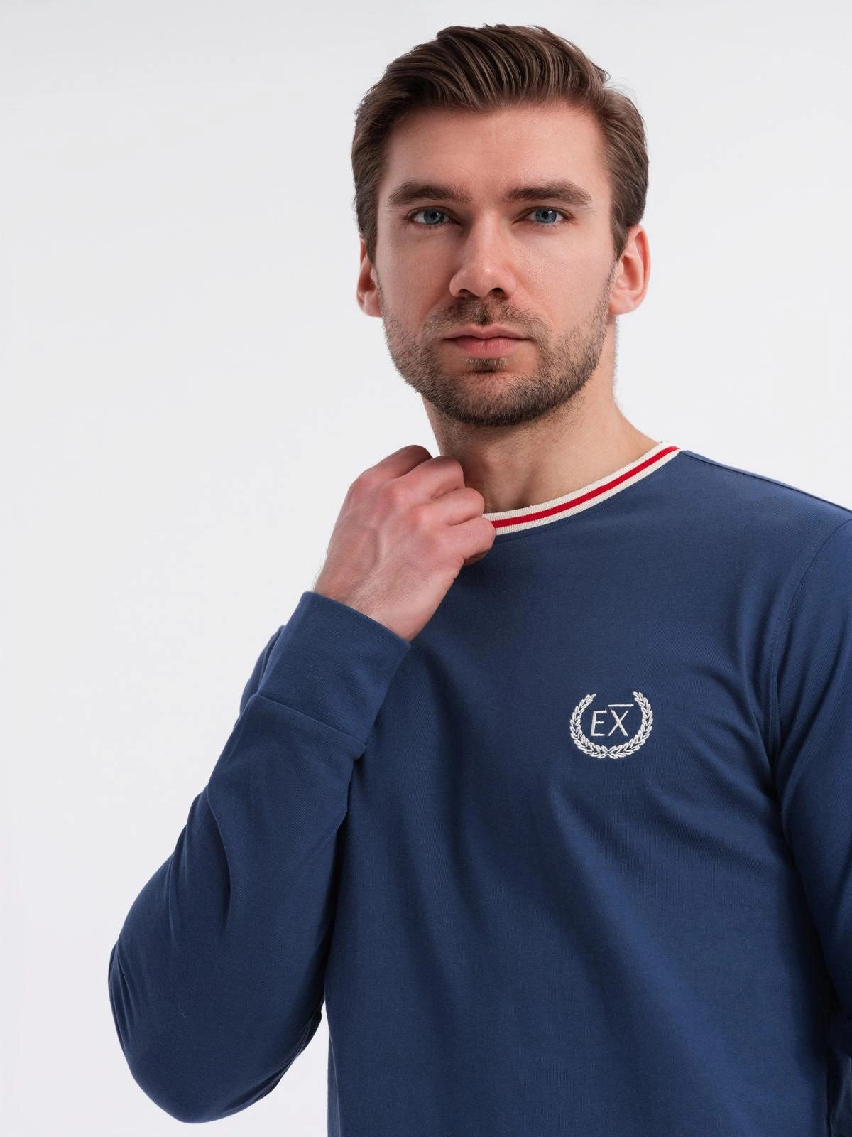 OMBRE Longsleeve Longsleeve aus Baumwolle mit U-Streifen-Ausschnitt und Stickerei