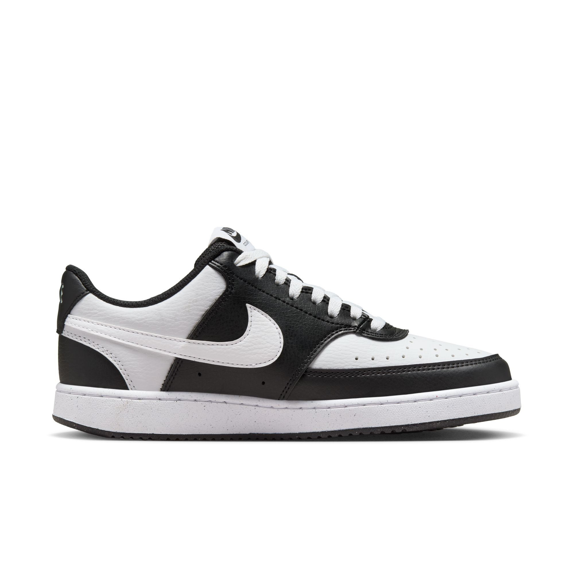 Nike Sportswear Court Vision Low Next Nature Sneaker inspiriert vom Design des Nike Air Force