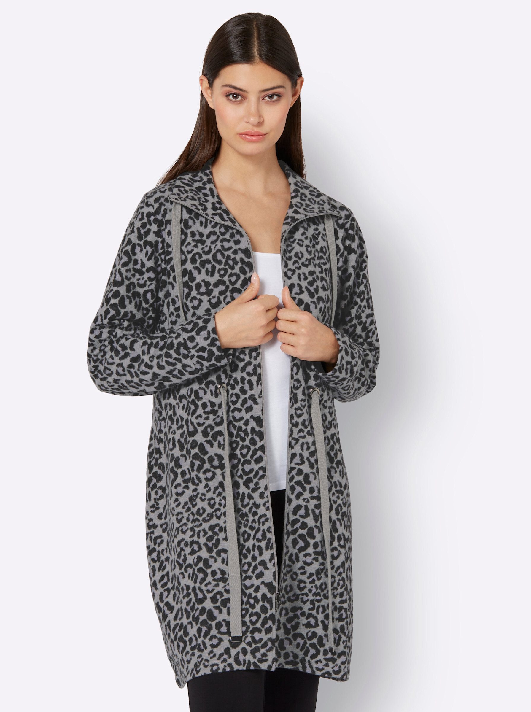 Comodo Trainingsjacke Longjacke . Länge ca. 90 cm