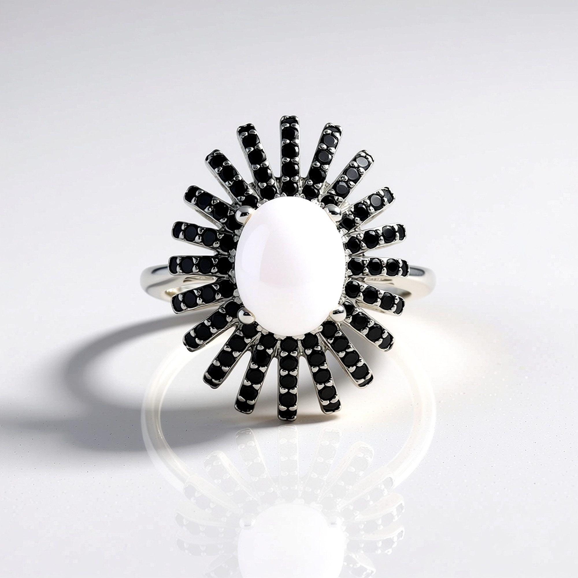 Cavill Silberring Cavill Statement Ring 2,88 ct Mondstein, Spinelle, 925 Silber (1-tlg)