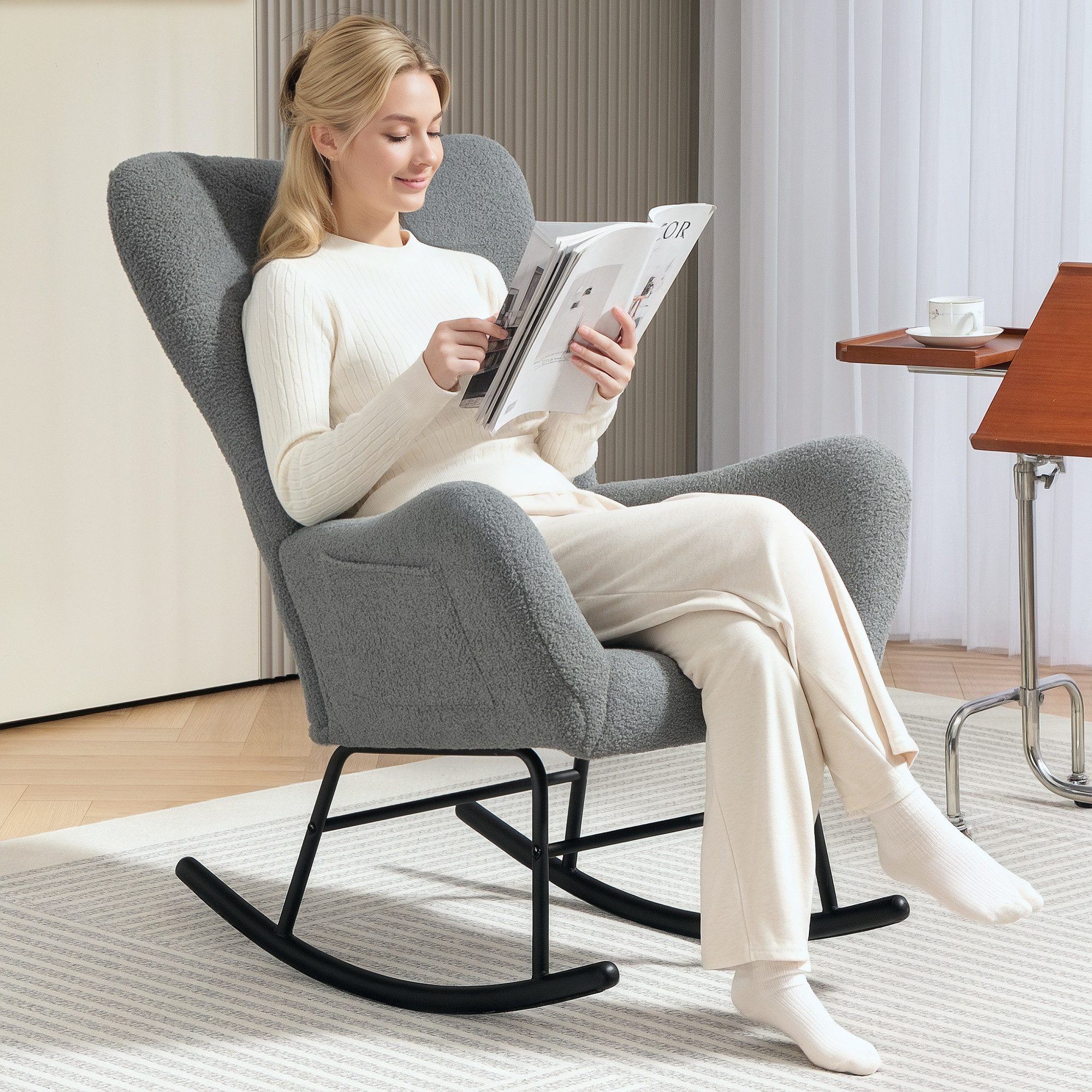 HOMCOM Schaukelstuhl Schaukelsessel mit Teddystoff-Optik, Armlehne, Stillsessel (Relaxsessel, 1 St), mit Seitentasche für Wohnzimmer, Schlafzimmer, Grau