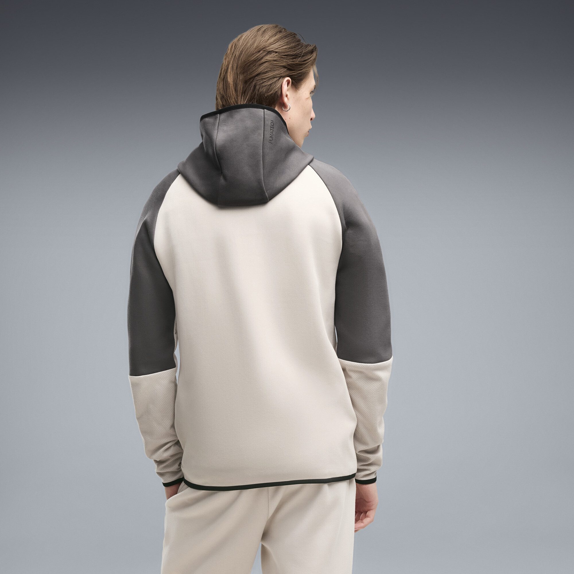 PUMA Sweatjacke PUMATECH Elevated Slim Kapuzenjacke Herren – Bild 3 von 5