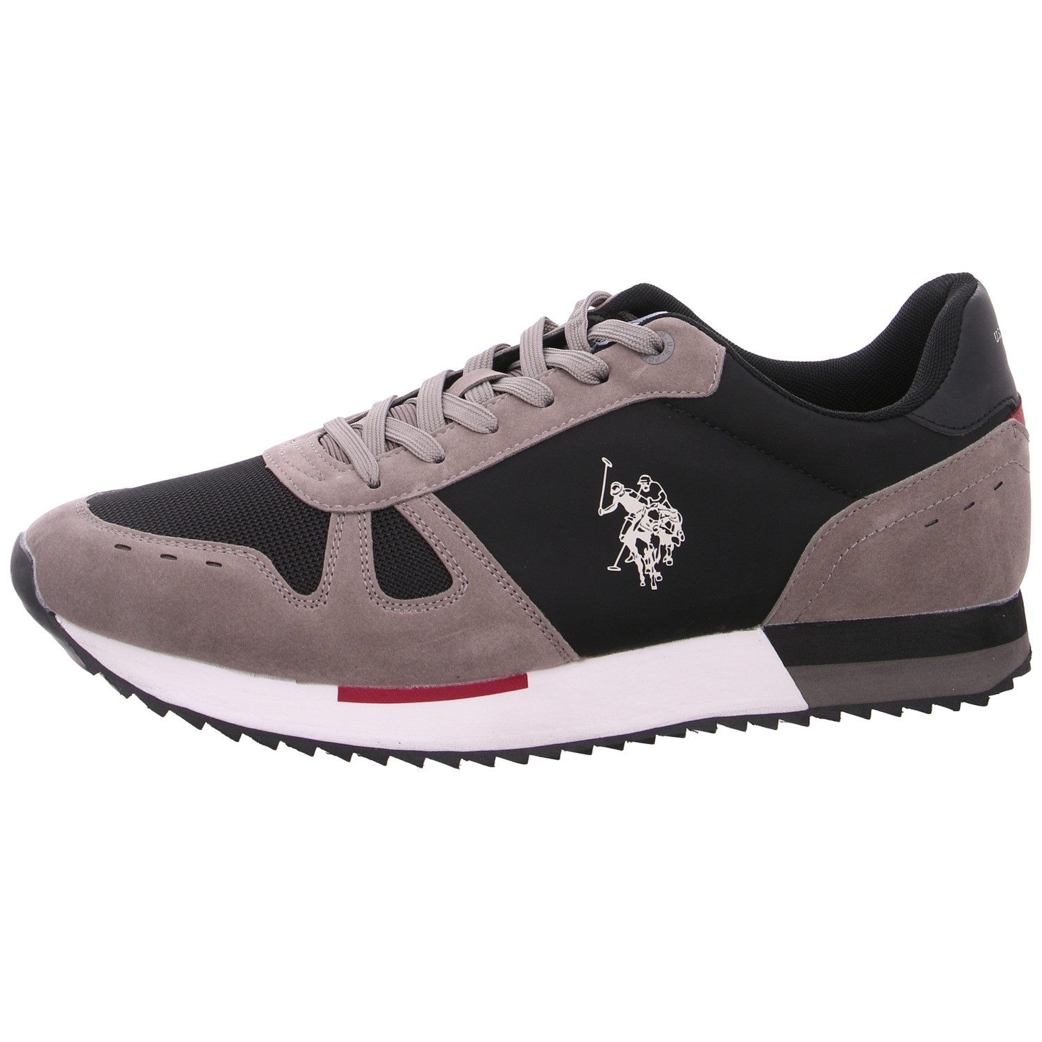 Schnürschuh