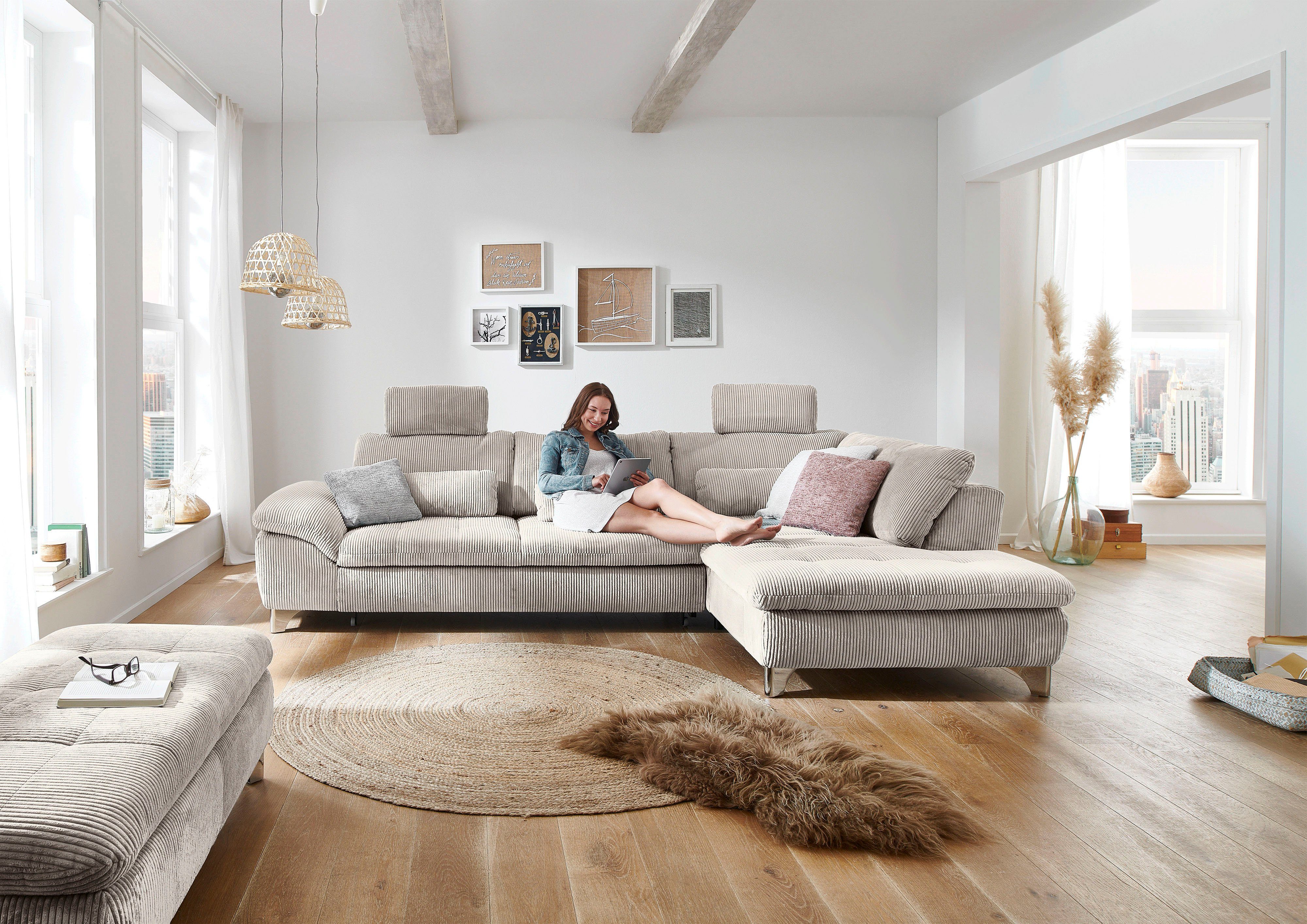 Die PlanBar Ecksofa MP-IN14007, Breite 306 cm, wahlweise mit Bettfunktion und verstellbaren Kopfstützen, in Cord