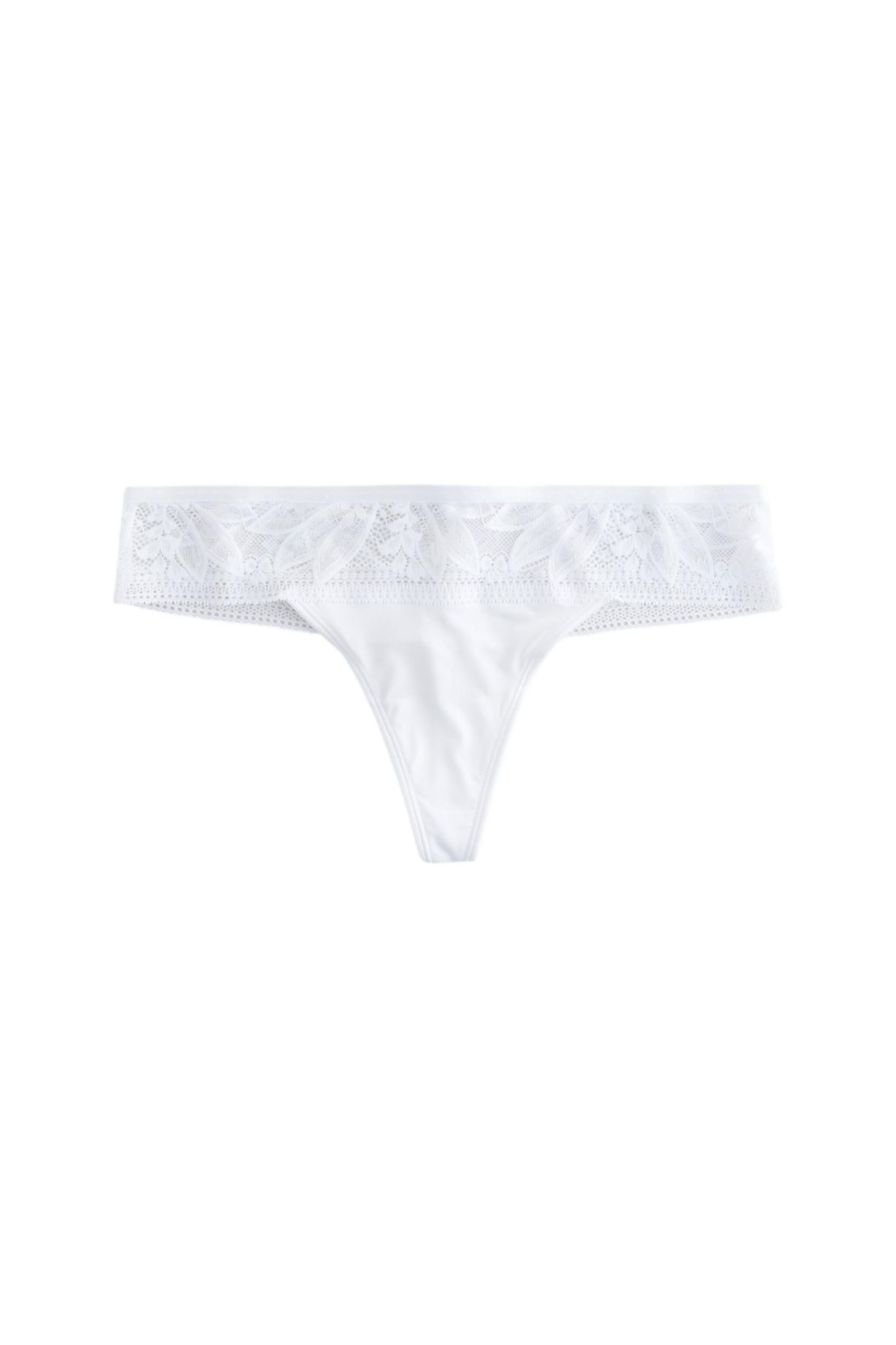 String Slips aus Spitze und Mikrofaser, Tanga