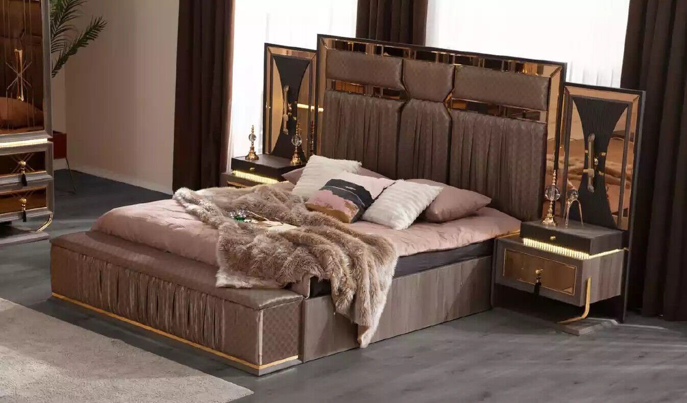 (5-St., Made Bett, Schlafzimmer-Set Nachttische/Kleiderschrank), 5tlg Doppelbett Set Schlafzimmer Beige Europa Garnitur Sofa Luxus in Beige Bett/Bank/2x JVmoebel