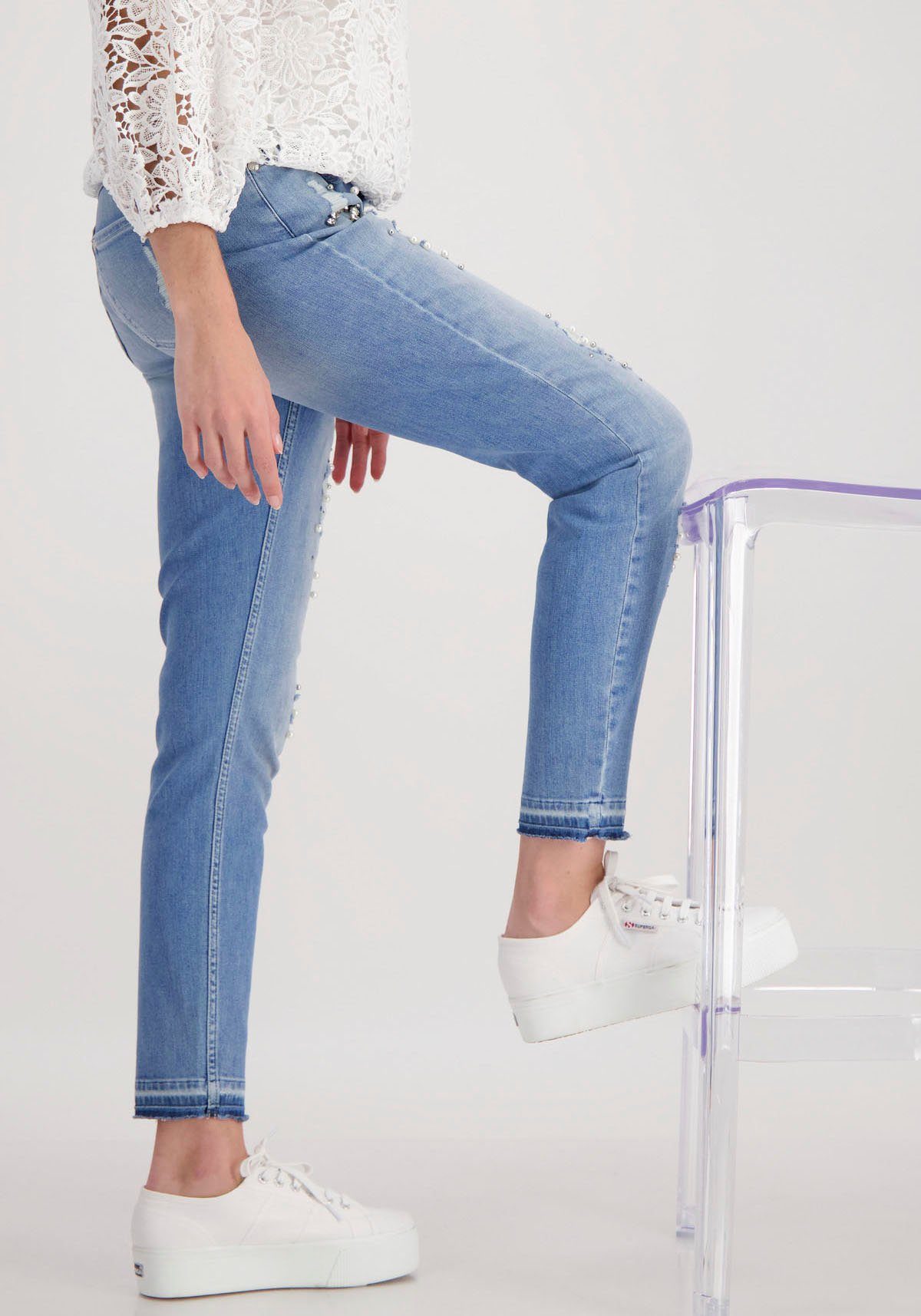 Monari Slim-fit-Jeans im Destroyed-Look mit Perlen und Schmuck | Tapered Jeans
