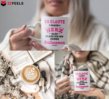 22Feels Tasse Verlobte Geschenk Frauen Verlobung Bekannt Geben Für Sie Spruch, Keramik, Made In Germany, Spülmaschinenfest, Herzhenkel