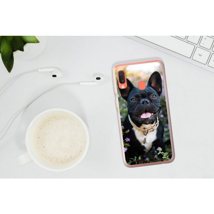 MuchoWow Handyhülle Französische Bulldogge - Blumen - Lila Handyhülle Samsung Galaxy A20e Smartphone-Bumper Print Handy QR11097