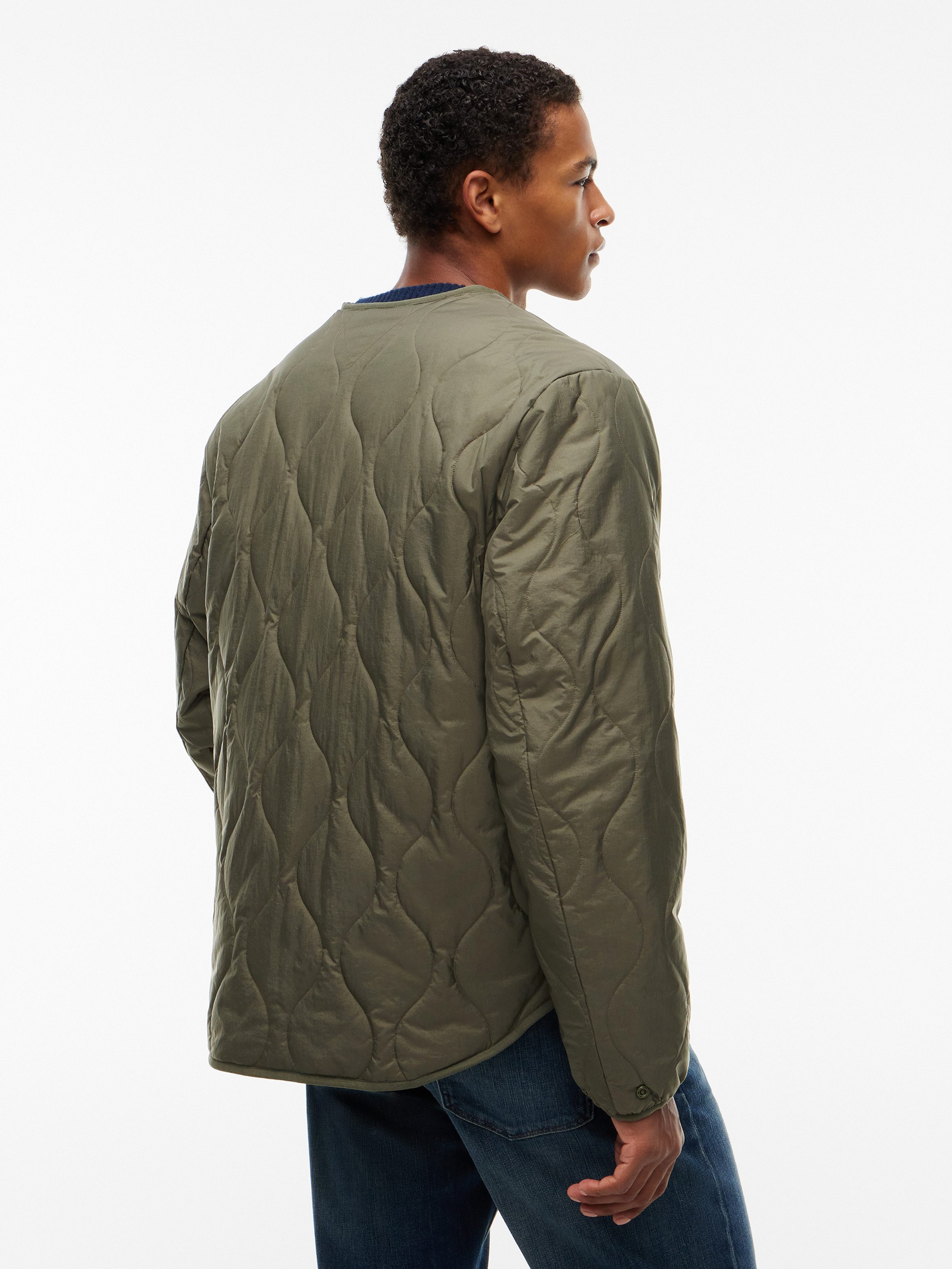 Tommy Jeans Steppjacke QUILTING CITY JACKET Regular fit mit Klappentaschen