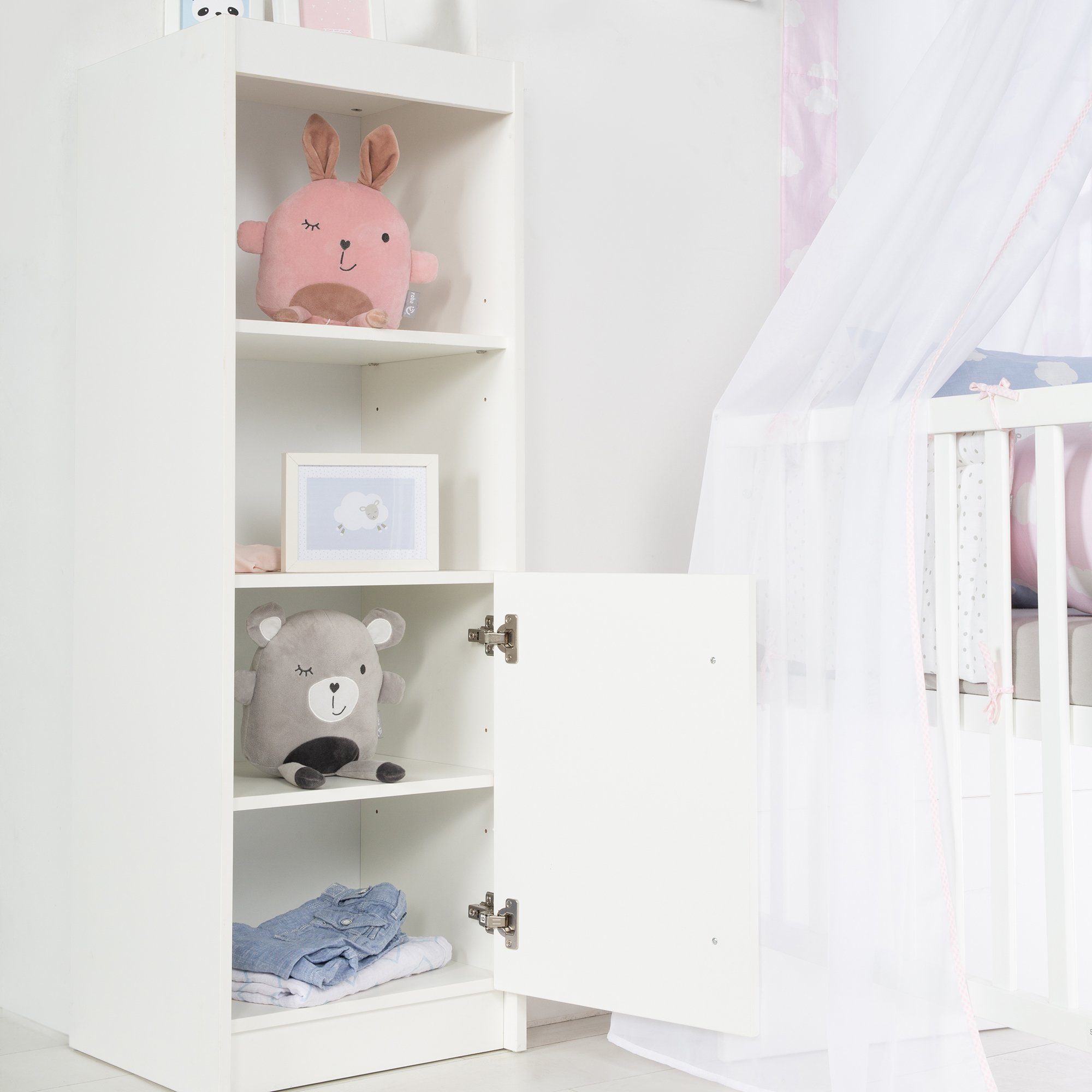 roba® Seitenregal Maren, Standregal in Weiß, Holzregal für Baby- und Kinderzimmer
