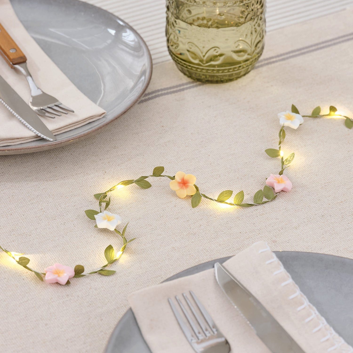 Lights4fun LED-Girlande Mikro LED-Lichterkette mit Feldblumen